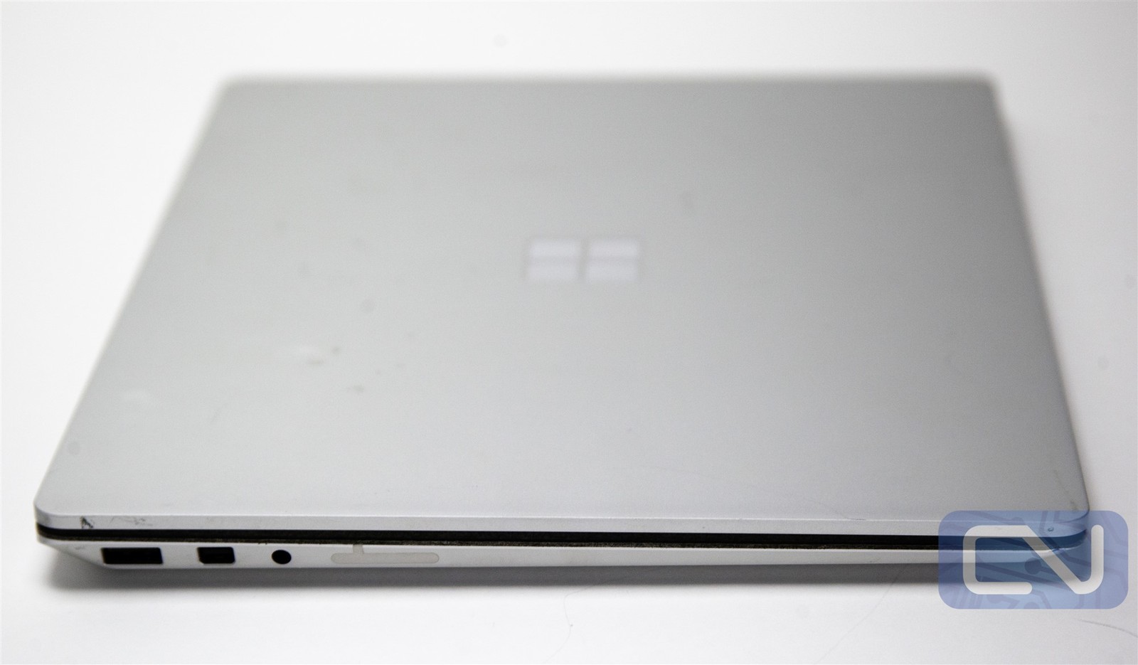 Microsoft Surface Laptop 2 (Silver) 13.5″ i7-8650U 16GB RAM 512GB SSD Win 10 Pro