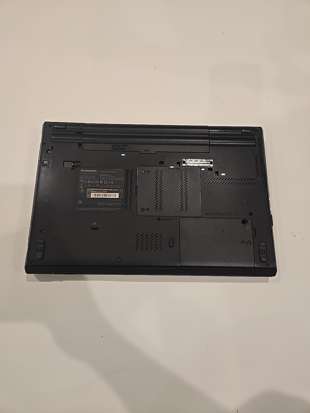 Lenovo ThinkPad T510 Intel Core i5-M520 2.66GHz 4GB Ram 256 GB HDD