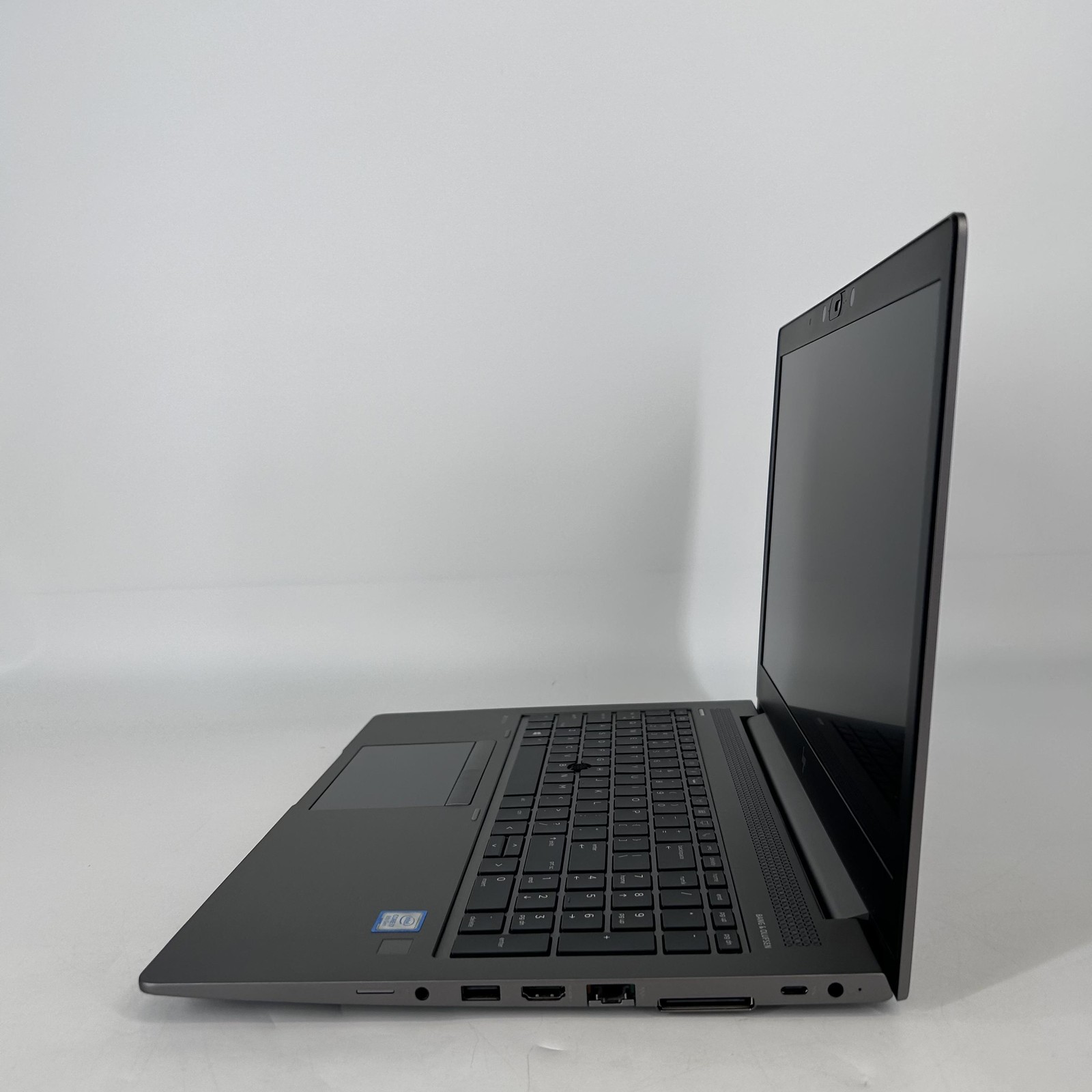 HP ZBook 15u G5 15.6 FHD i7-8550U 1.80GHz 16GB 512GB SSD AMD Radeon Pro WX 3100