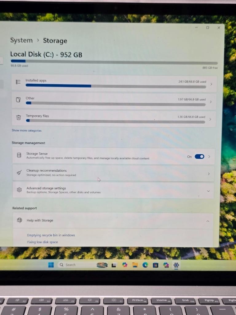Microsoft Surface Laptop Studio 2 14.4” Touchscreen Laptop – 32 Gb / 1TB SSD *B
