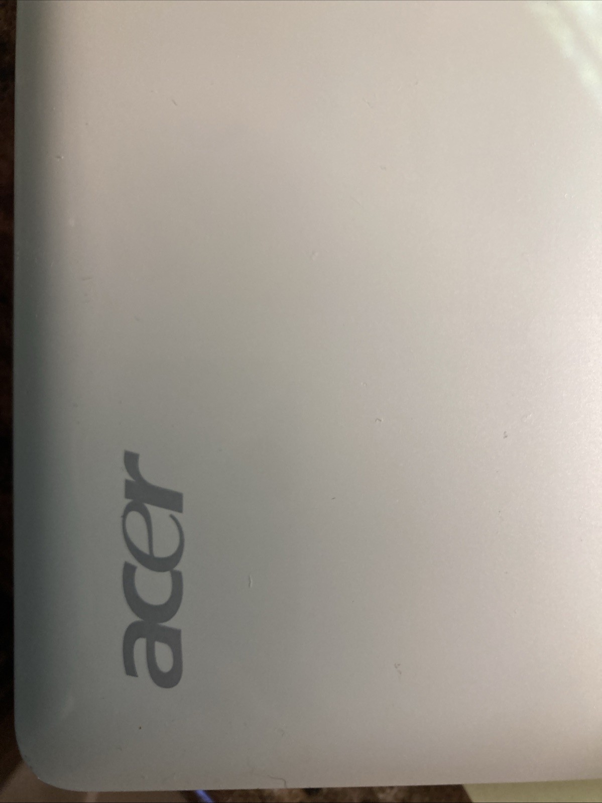 Acer Aspire One Series ZG5 Intel Atom 1.60GHz Netbook Laptop PARTS NO CORD Untsd
