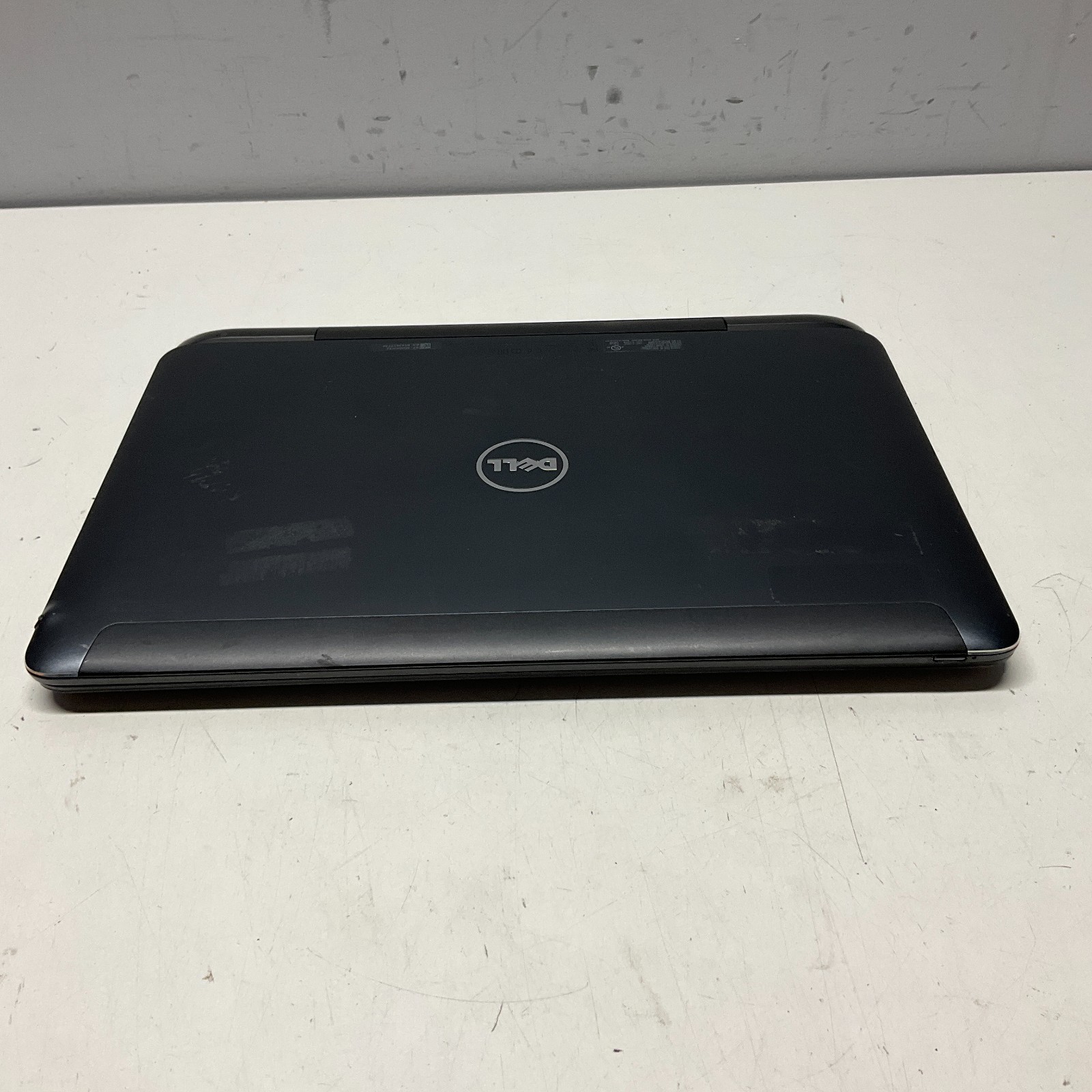 Dell Latitude 7350 TOUCH Core m-5Y71 @ 1.20GHz 8GB RAM 128GB SSD Windows 10 Pro