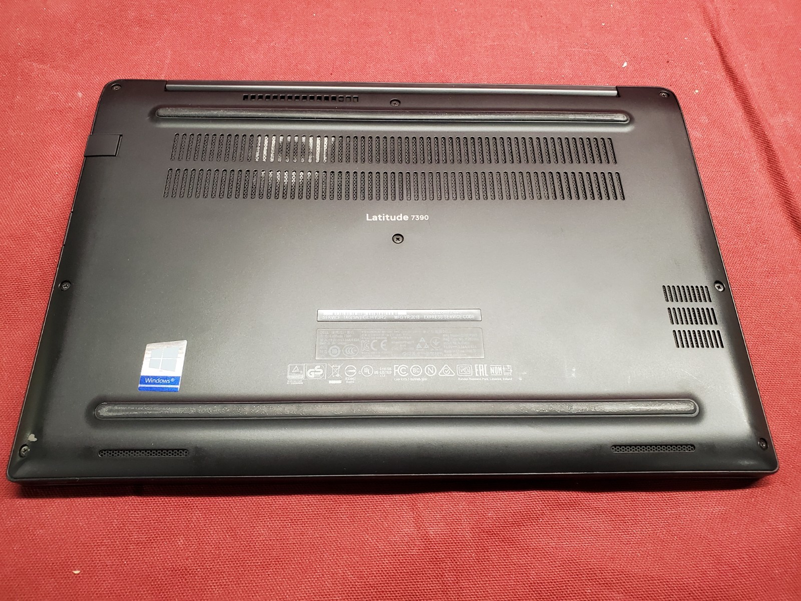Dell Latitude 7390 i5 8250U 1.60GHz/ 16GB/ NO SSD 1920x 1080 #2947