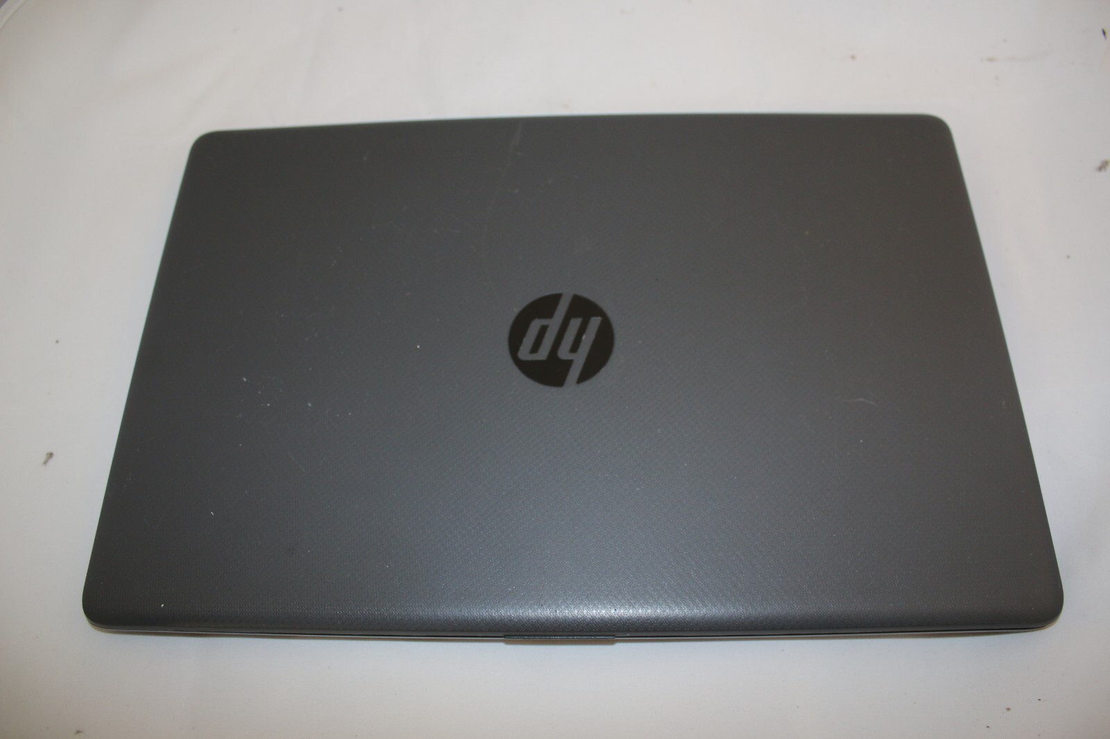 HP 255 G7 AMD 3020E 1.20GHZ 8GB 128GB SSD 15.6″ HD RADEON R3 WIN10H