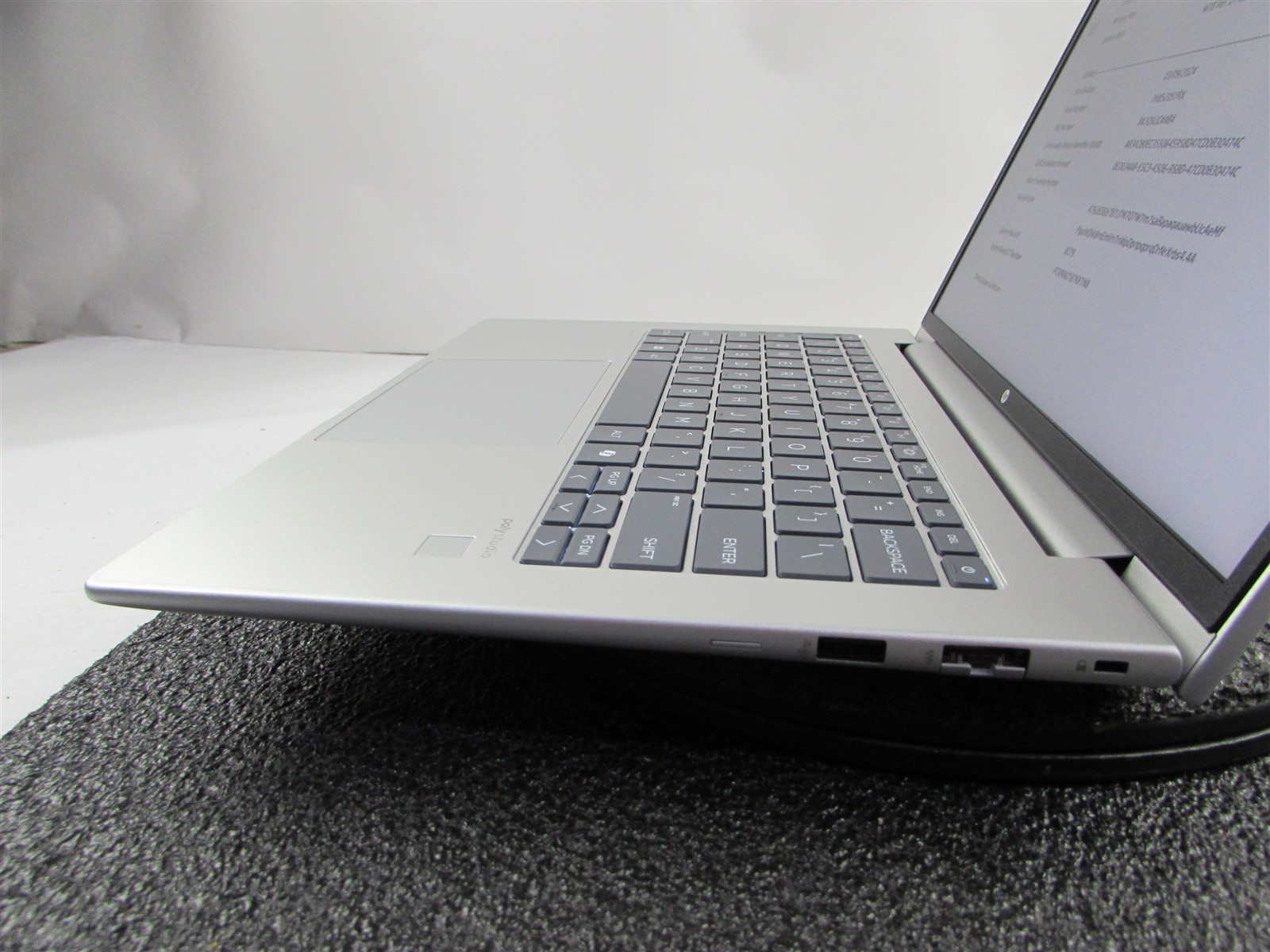 HP PROBOOK 445 (G11) AMD RYZEN 7 7735U 256GB SSD 16GB RAM AMD GPU WIN 11 PRO