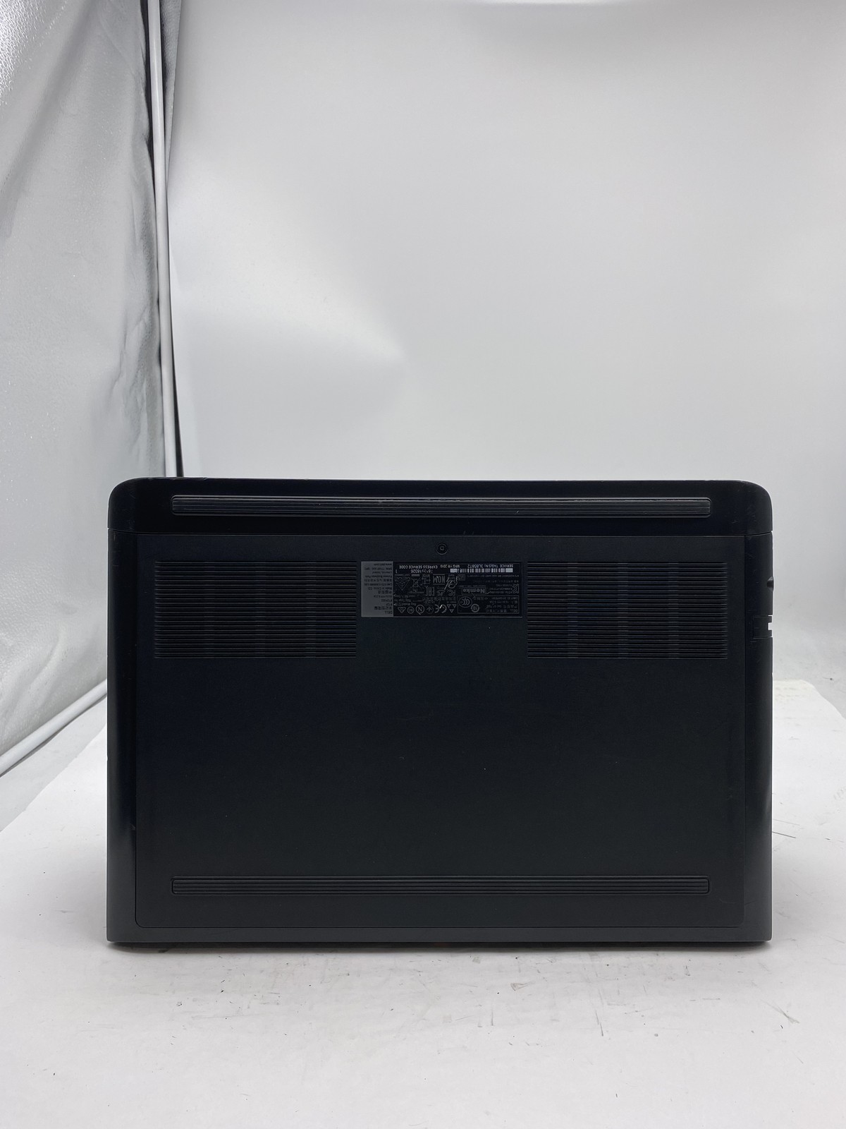 Dell G7 7588 Laptop Intel Core i7 8750H 2.2GHz 16GB RAM 256GB SSD W11P GTX 1060