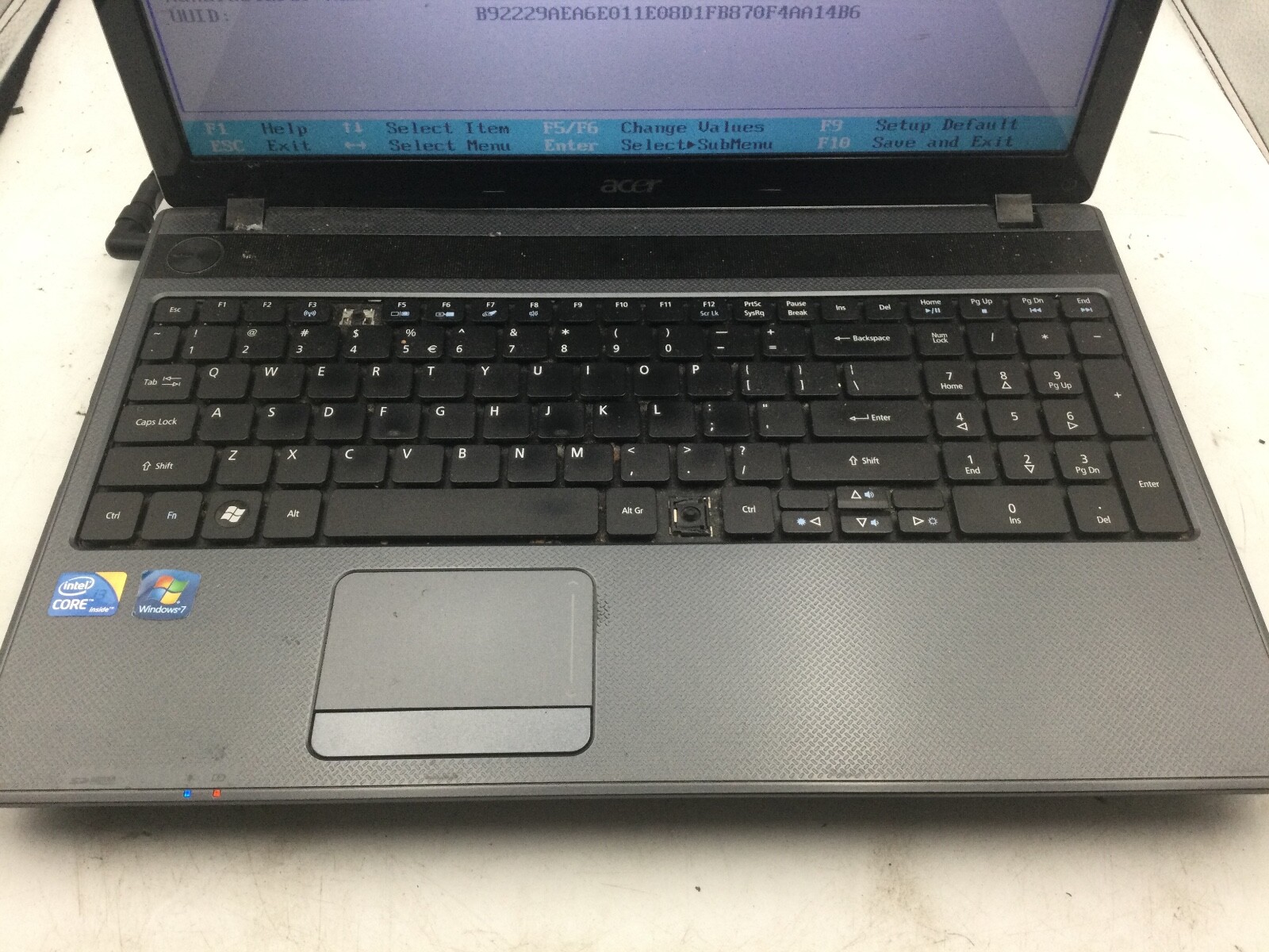 ACER ASPIRE 5733 – BOOTS TO BIOS – INTEL I3 M370 – 4GB RAM – READ DESCRIPTION-BB