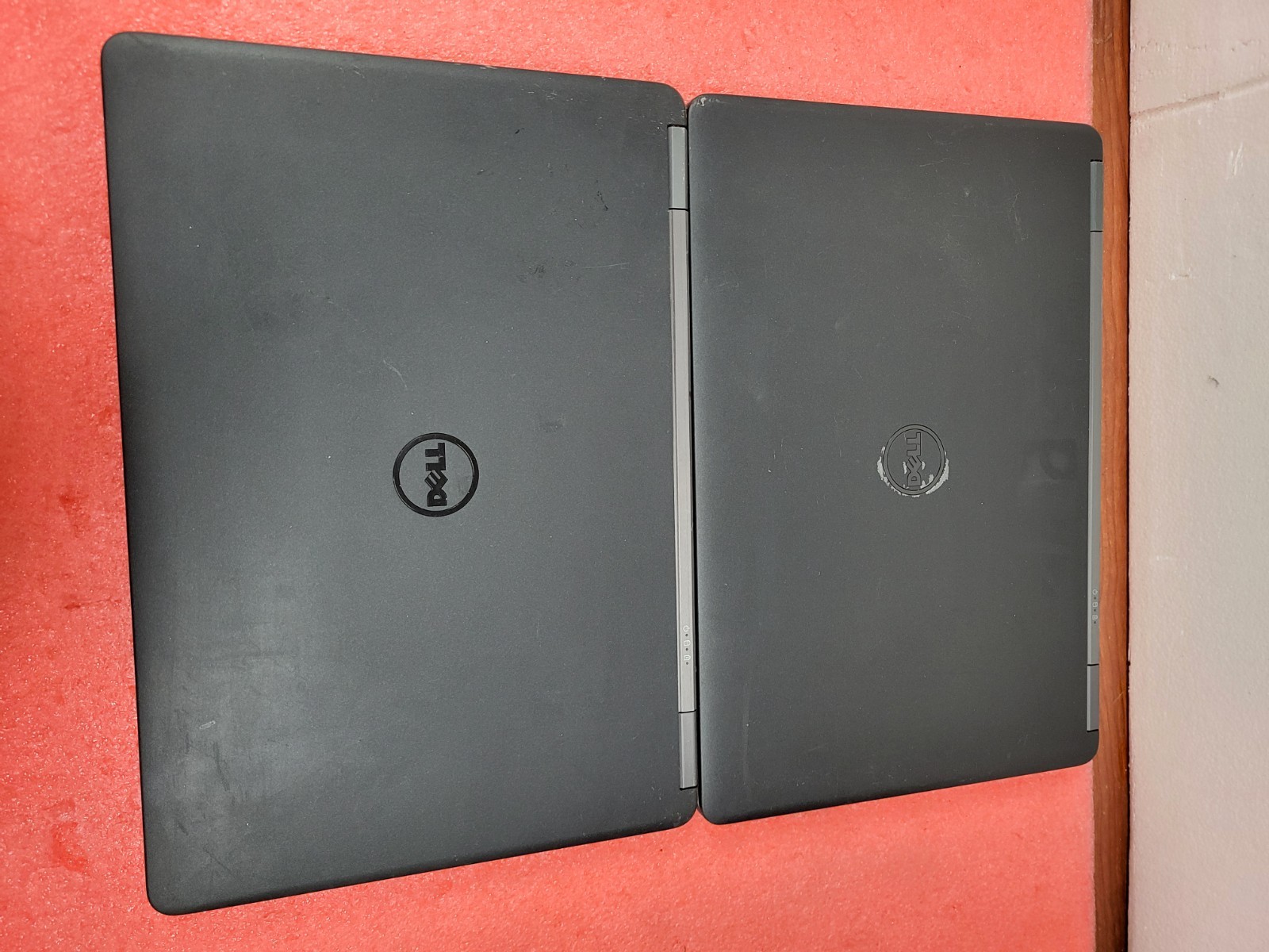 Dell Latitude E7250 i5-5300U@2.3GHz 4GB RAM *NO COVER/SSD/OS/BATT/AS IS* | LP517