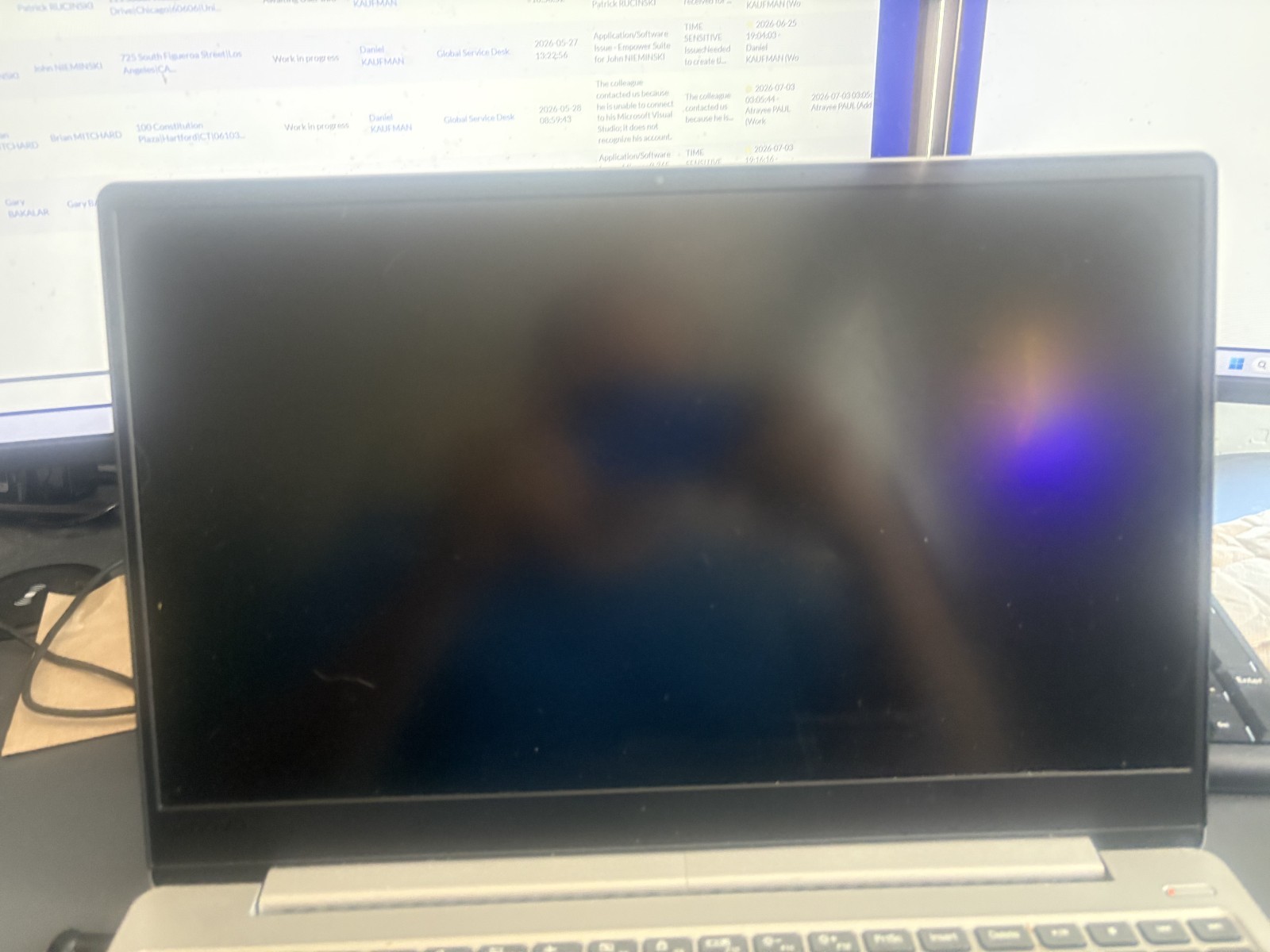 Lenovo Ideapad 330s-15ARR Ryzen 5 2500 8GB DDR4 For Parts Repair As-Is