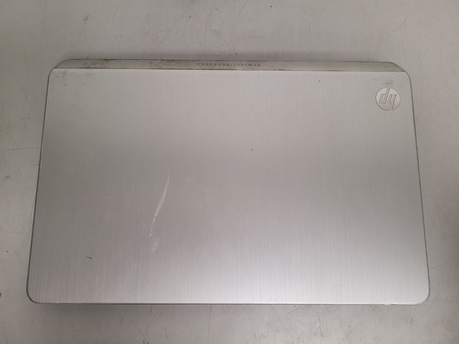 Hp Envy M6 notebook amd a10 4600m 2300mhz 8gb ram 256gb ssd charger CND3140H8J