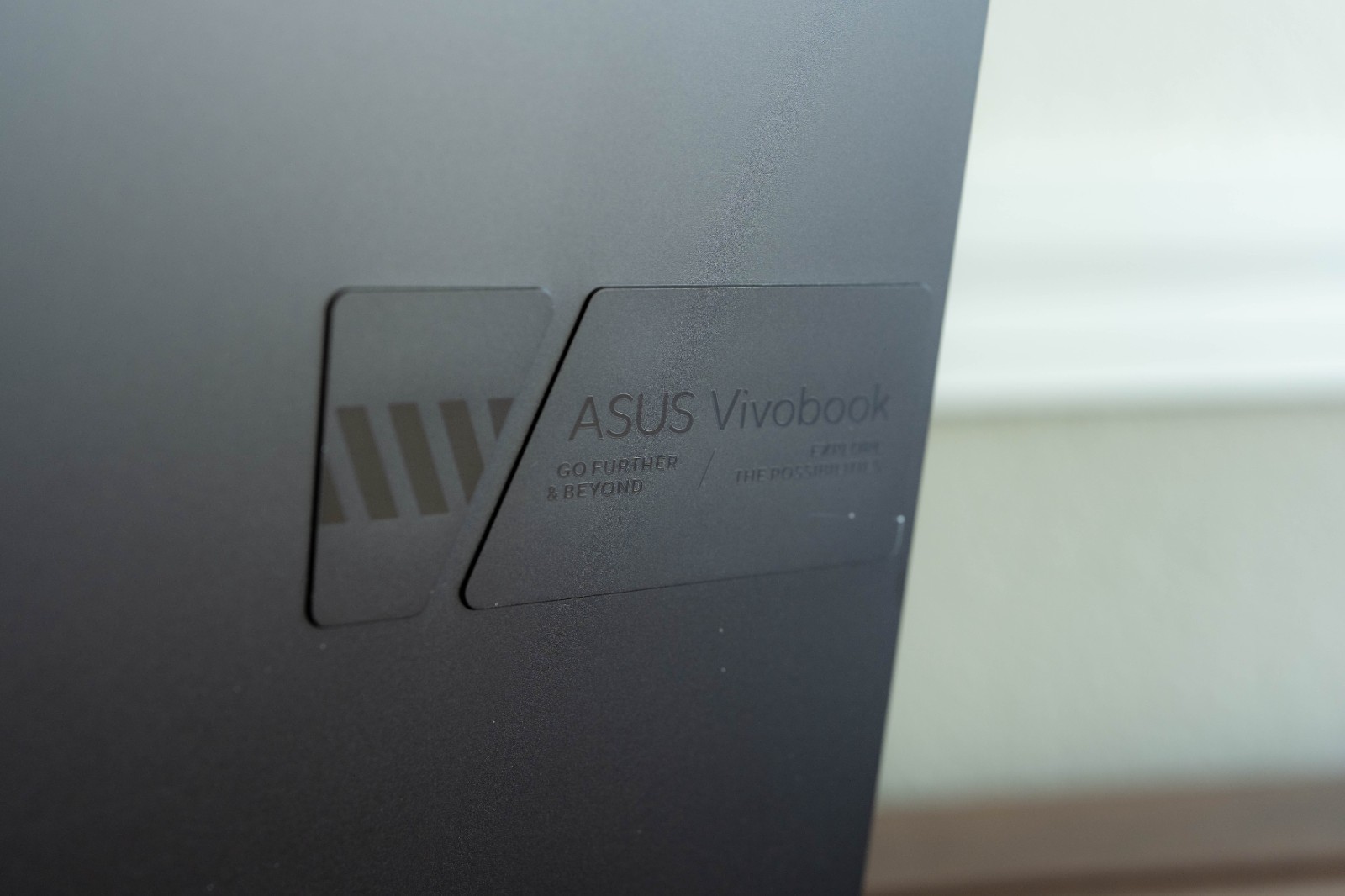 ASUS Vivobook 16X K3605V i7-13700H RTX 4060 32GB RAM 512GB SSD 16″ 120Hz