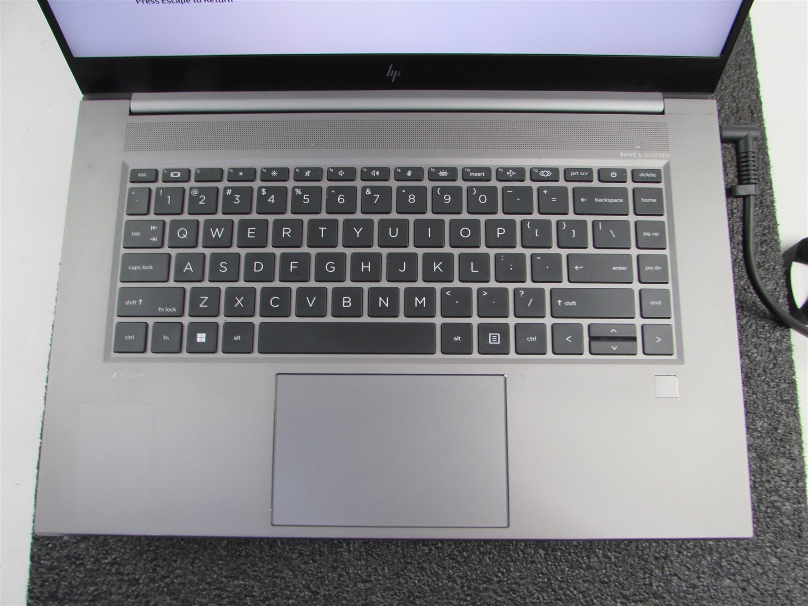 HP ZBOOK STUDIO (G8) 1920X1080 FHD I9-11950H 1TB SSD 32GB RAM RTX A3000 NO O.S