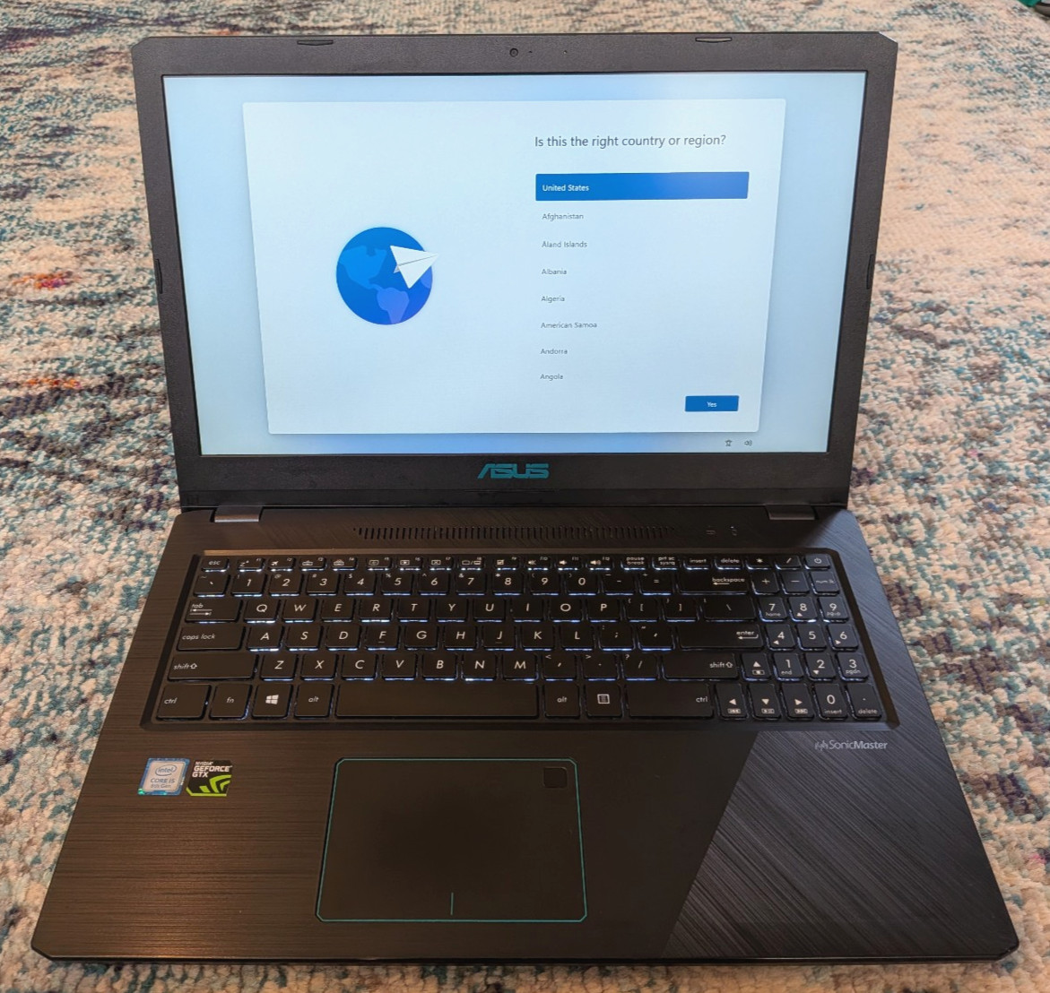 Asus K570UD-ES54 Intel i5-8250U 8GB/256GB GTX 1050