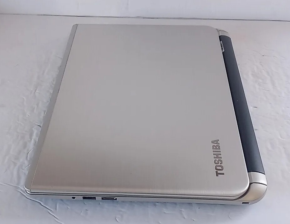 TOSHIBA SATELLITE E45-B4200 14″ INTEL CORE i5 1.70-2.40GHz 6GB 500GB WIN 10 H