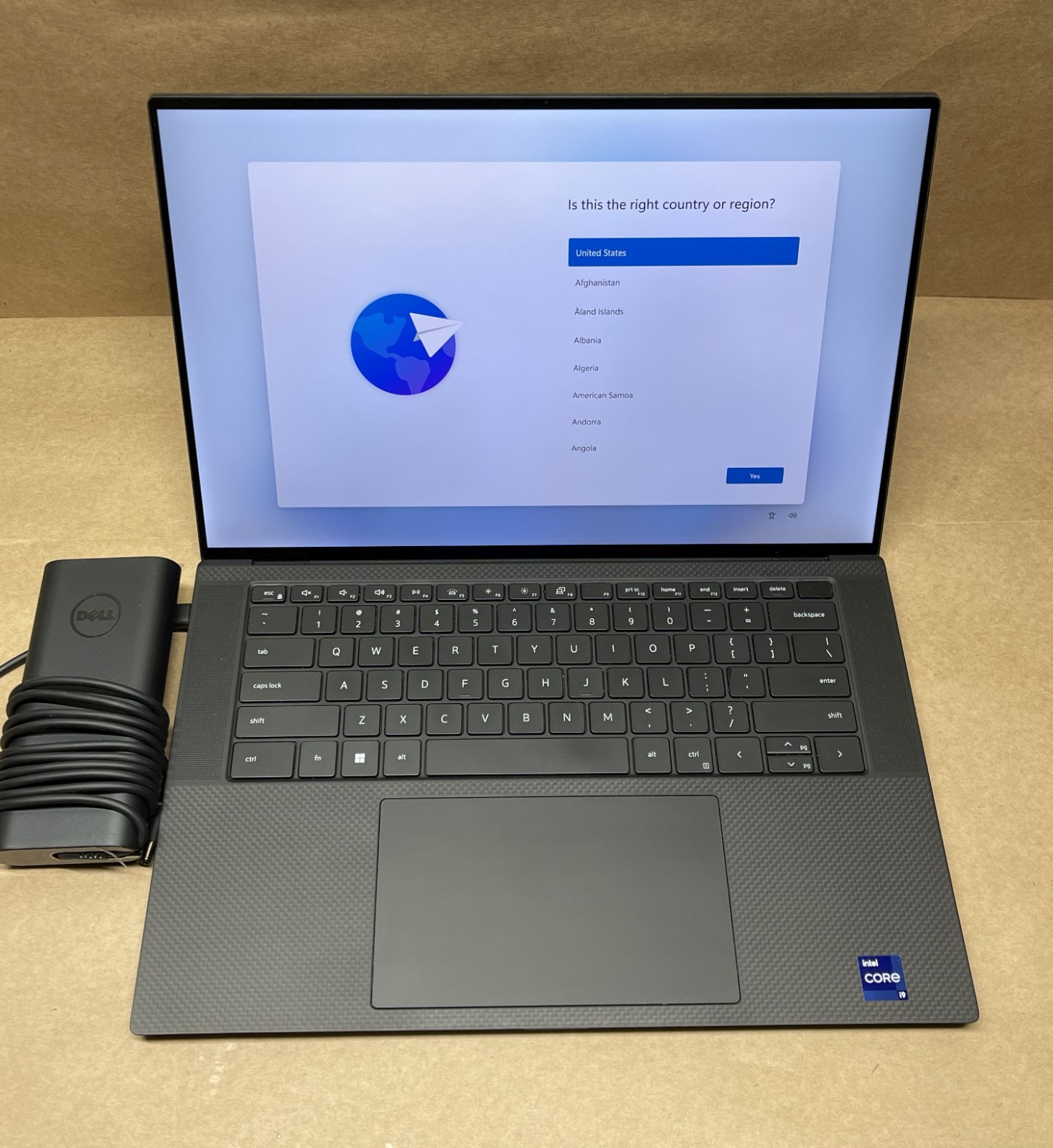Dell Notebook Precision 5570 i9-12900H 32gb 15.6″ Touch NVIDIA RTX A2000 130w AC