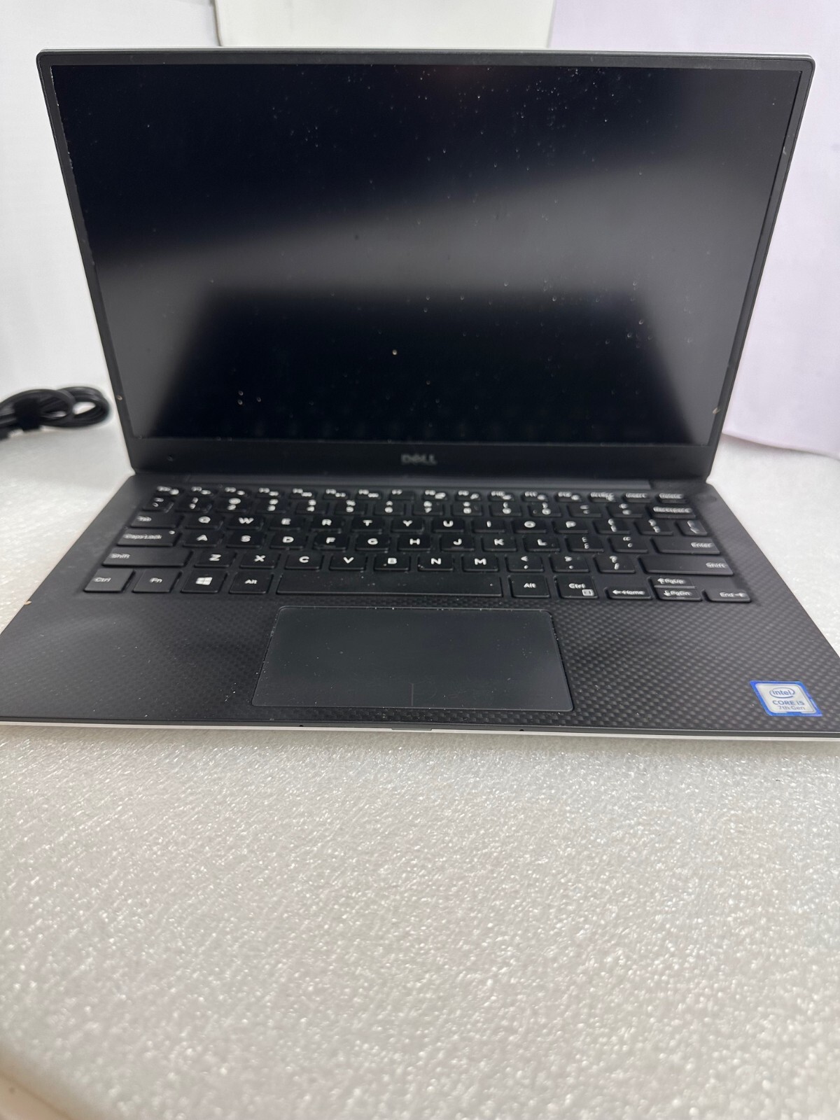 Dell XPS 13 9360 i5-7300U 2.6GHz 8GB ram 128gb M.2 SATA