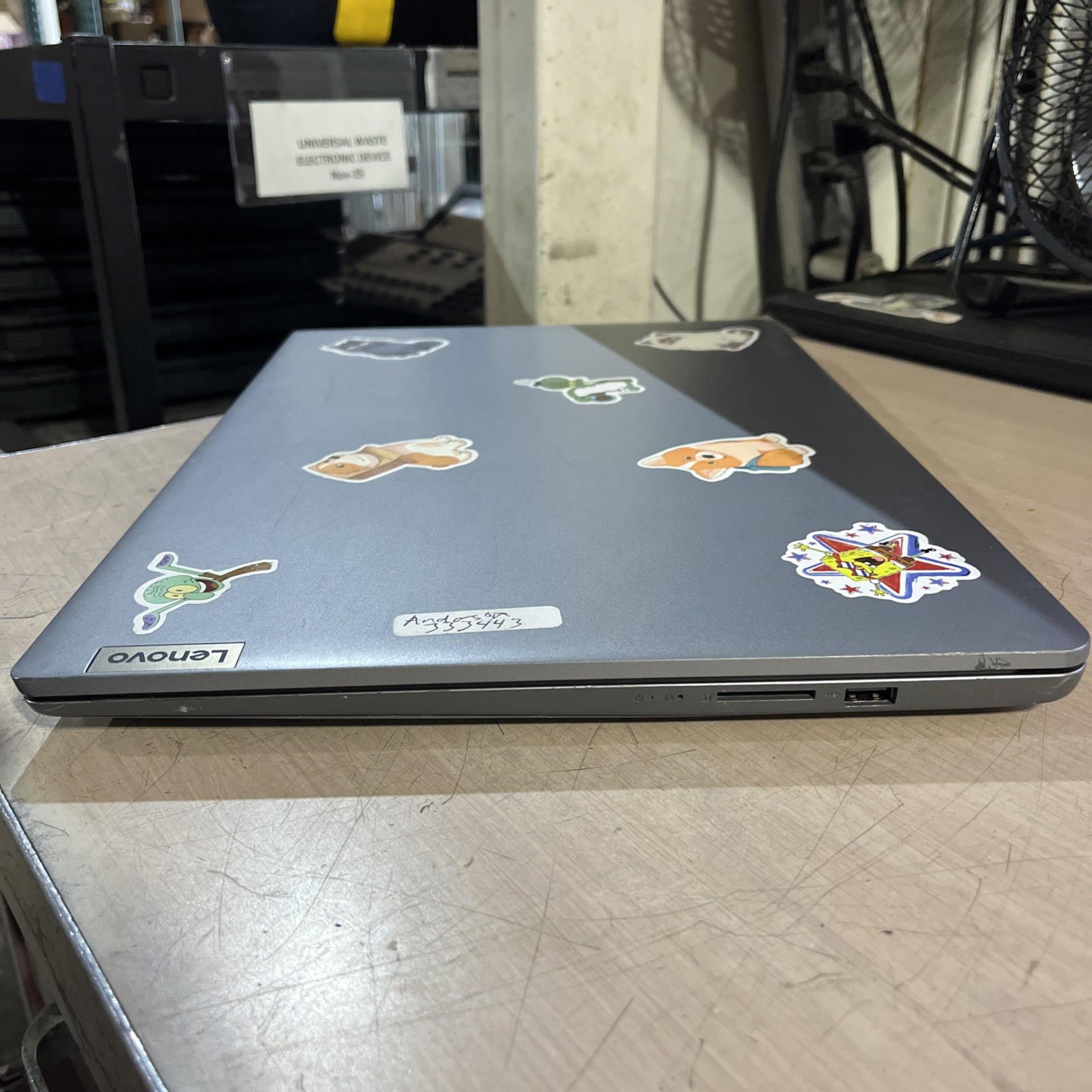 LENOVO IDEAPAD 3 17ABA7 AMD RADEON NO RAM NO HD
