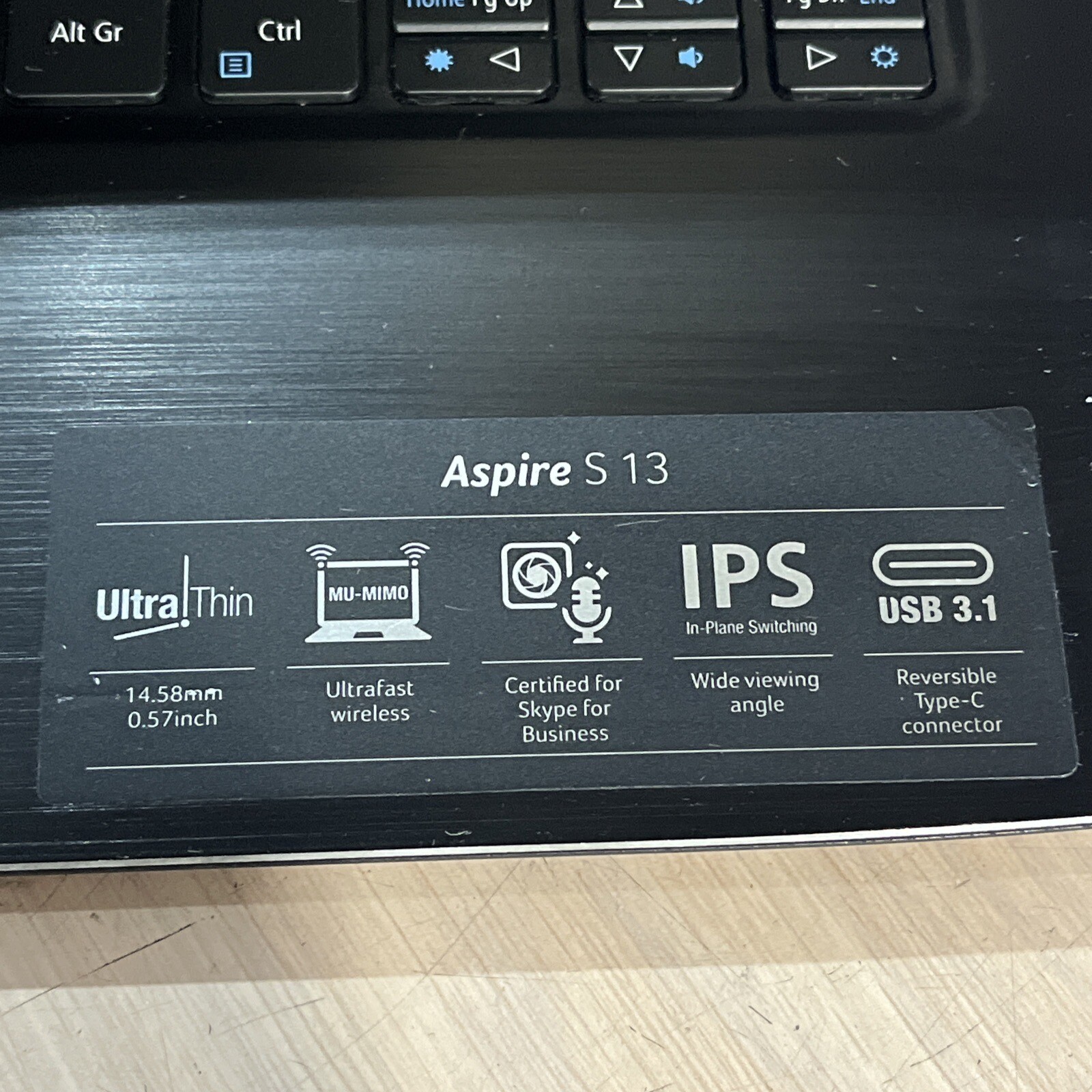 ACER ASPIRE S 13 INTEL CORE I3 4GB RAM NO HD