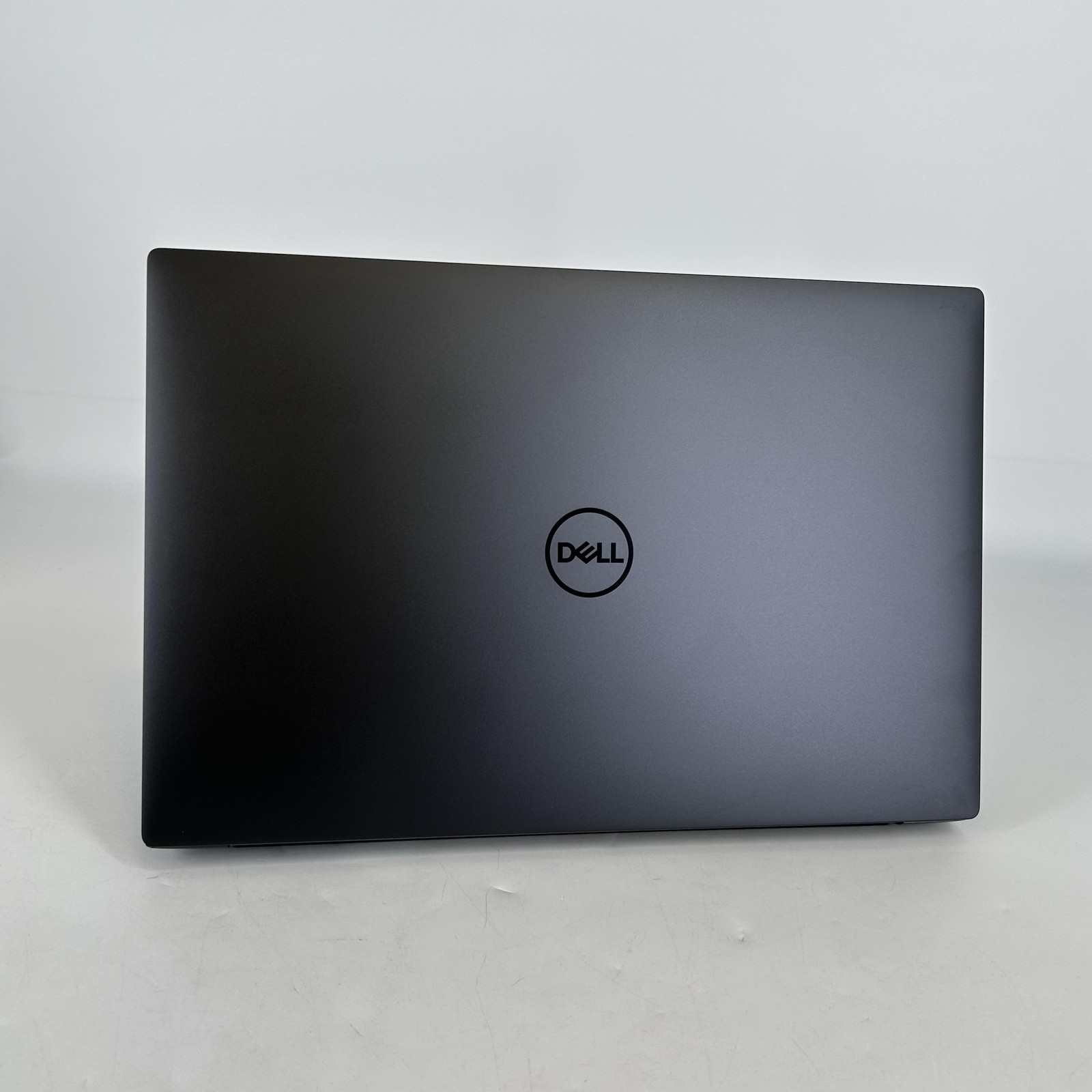 Dell XPS 16 9640 FHD+ 2.5GHz Ultra 9 185H 64GB 4TB SSD NVIDIA RTX 4060 Excellent
