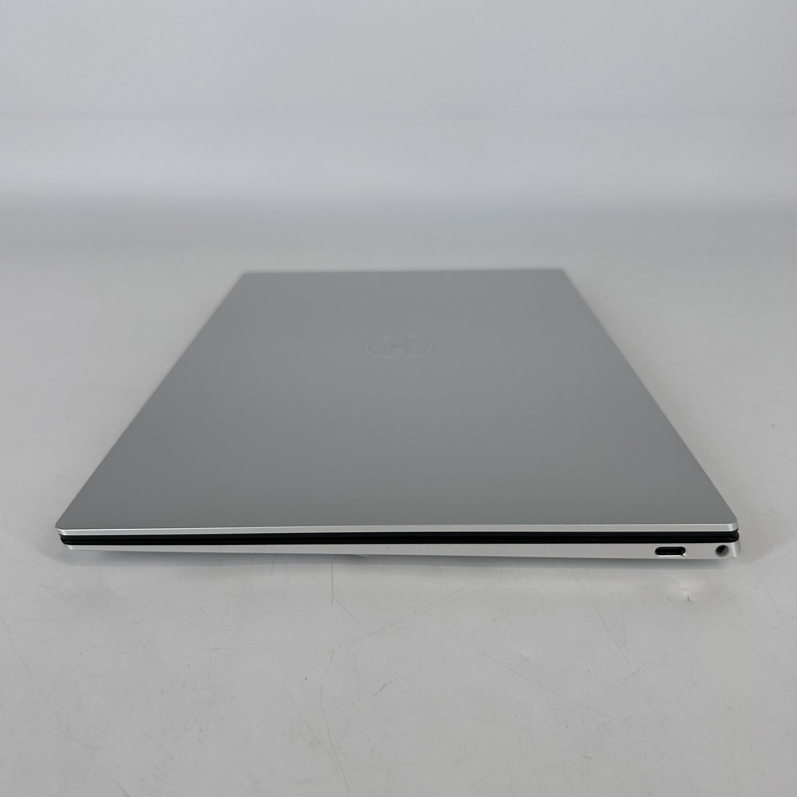 Dell XPS 13 9300 2020 Gray UHD+ TOUCH i7-1065G7 1.30GHz 16GB 512GB SSD Good