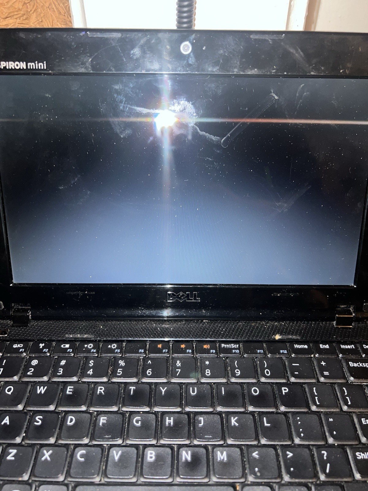 Dell Inspiron Mini 1012 Netbook Intel Atom N450 250GB 10.1″ Webcam Win 7
