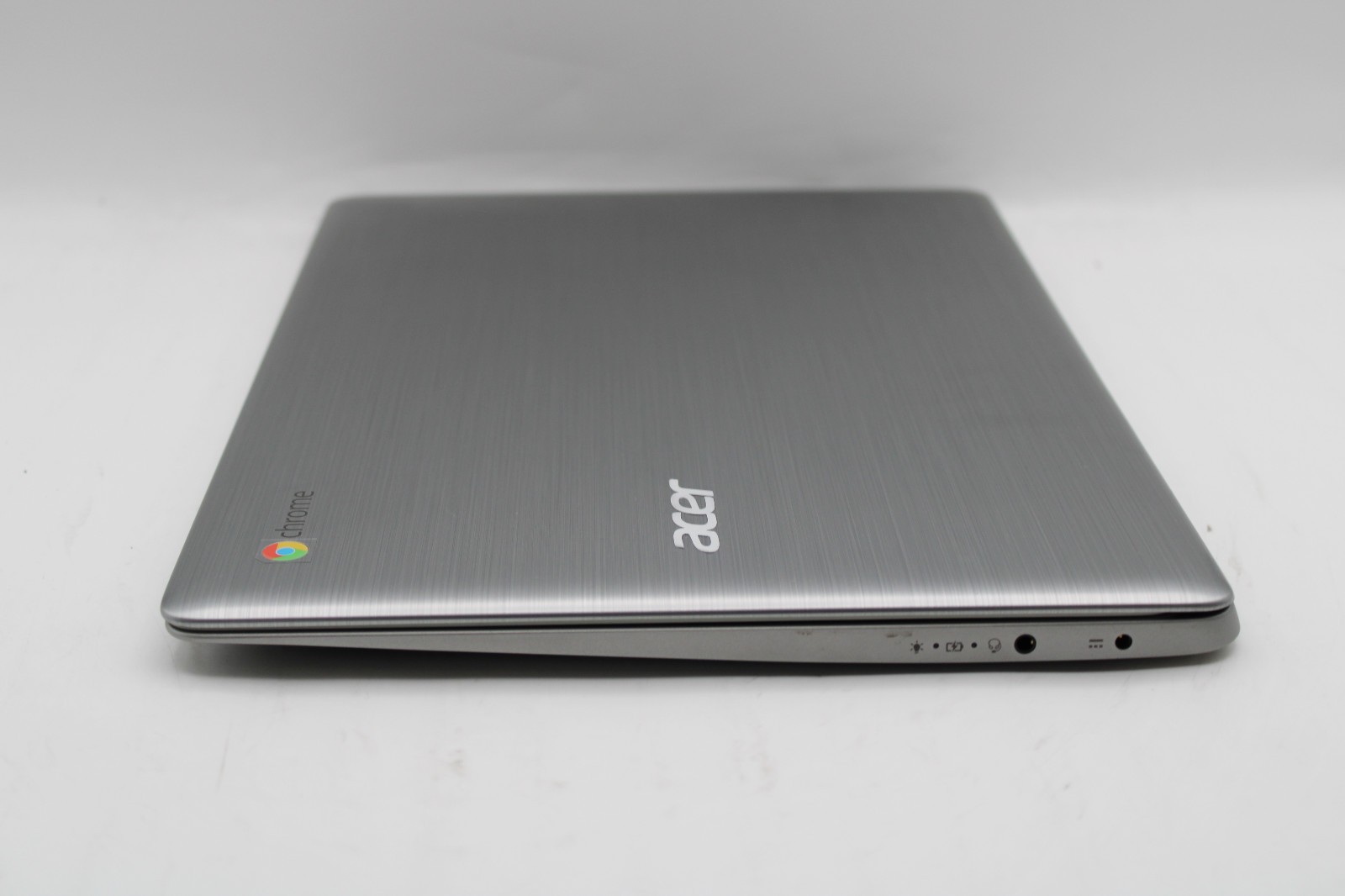 Acer Chromebook 14 N16P1 _ Atom x5-E8000 @ 1.04 _ 4GB / 32GB _ ChromeOS _ No AC