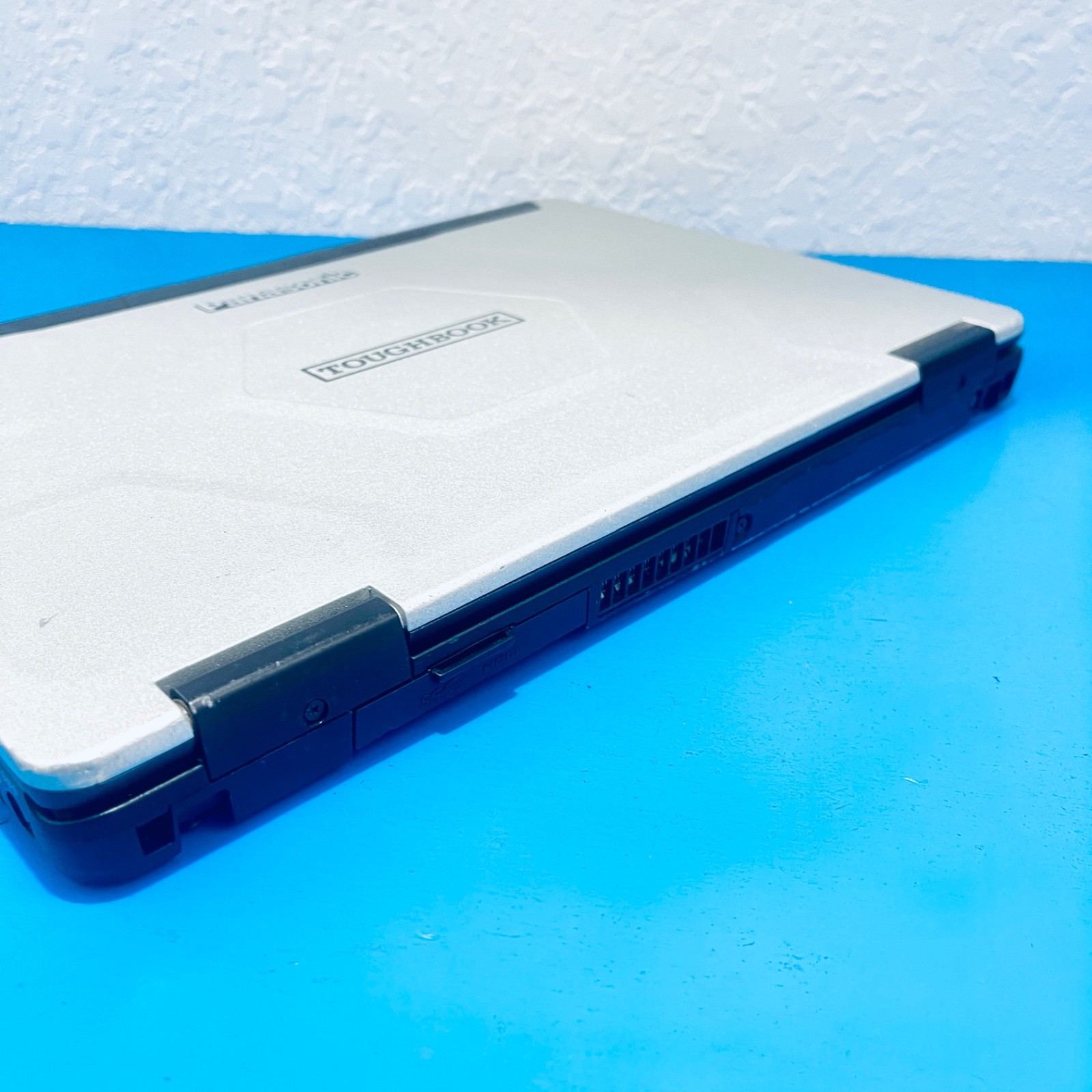 LOW HRS Panasonic Toughbook CF-54 MK2 i5-6300U TOUCH 16GB 512GB SSD LTE W11 Pro