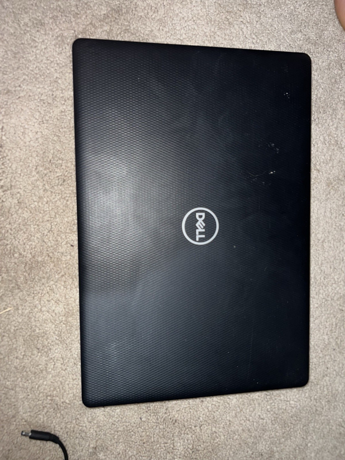 Dell Inspiron 15 3520 15.6” (1TB SSD Intel Core i7-1255U 4.7GHz 16GB RAM)…