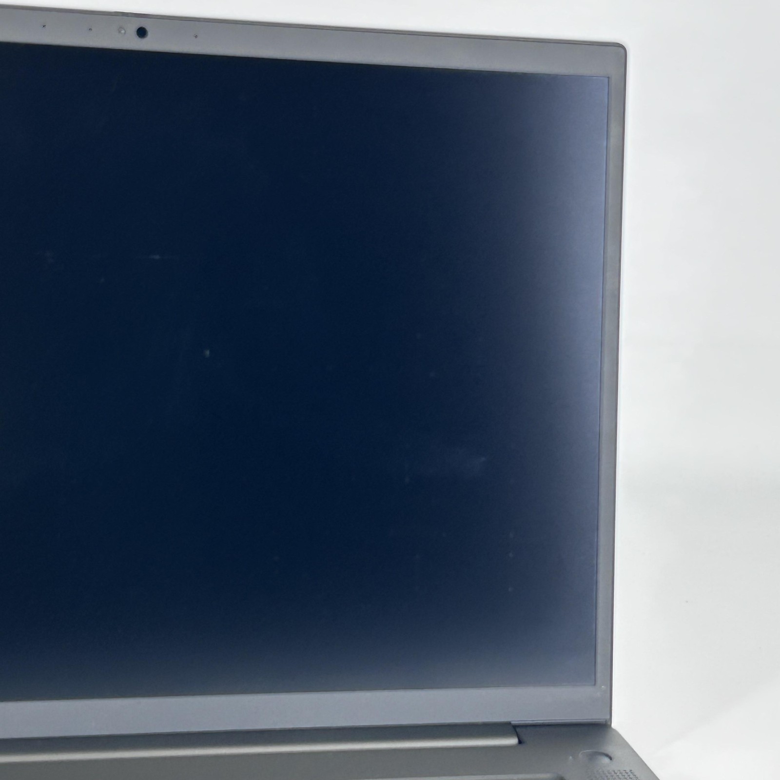 Lenovo ThinkPad P1 Gen 5 16 FHD+ 2.4 GHz i7-12800H 8GB 256GB SSD RTX A1000 Good