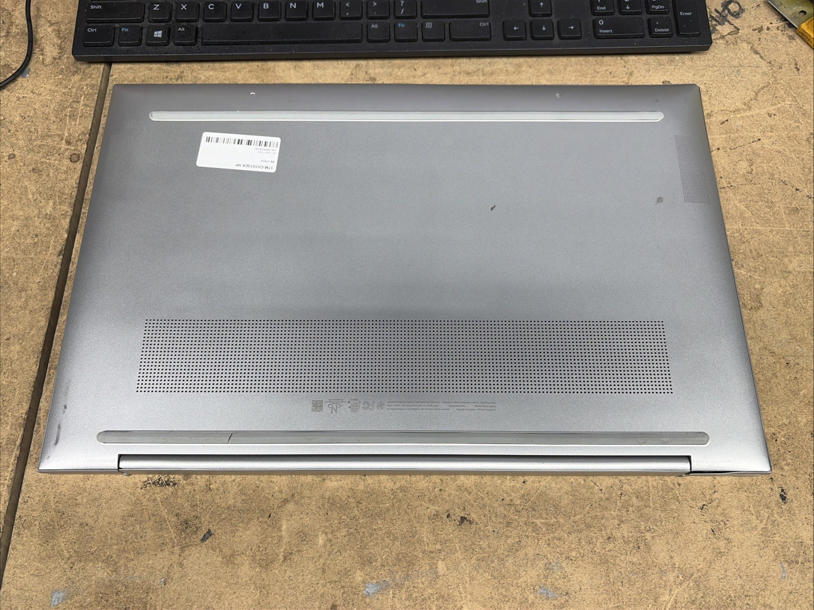 HP ENVY Laptop 17m-ch1013dx 17.3 FHD Touchscreen/i7-1195G7/16GB/512GB SSD