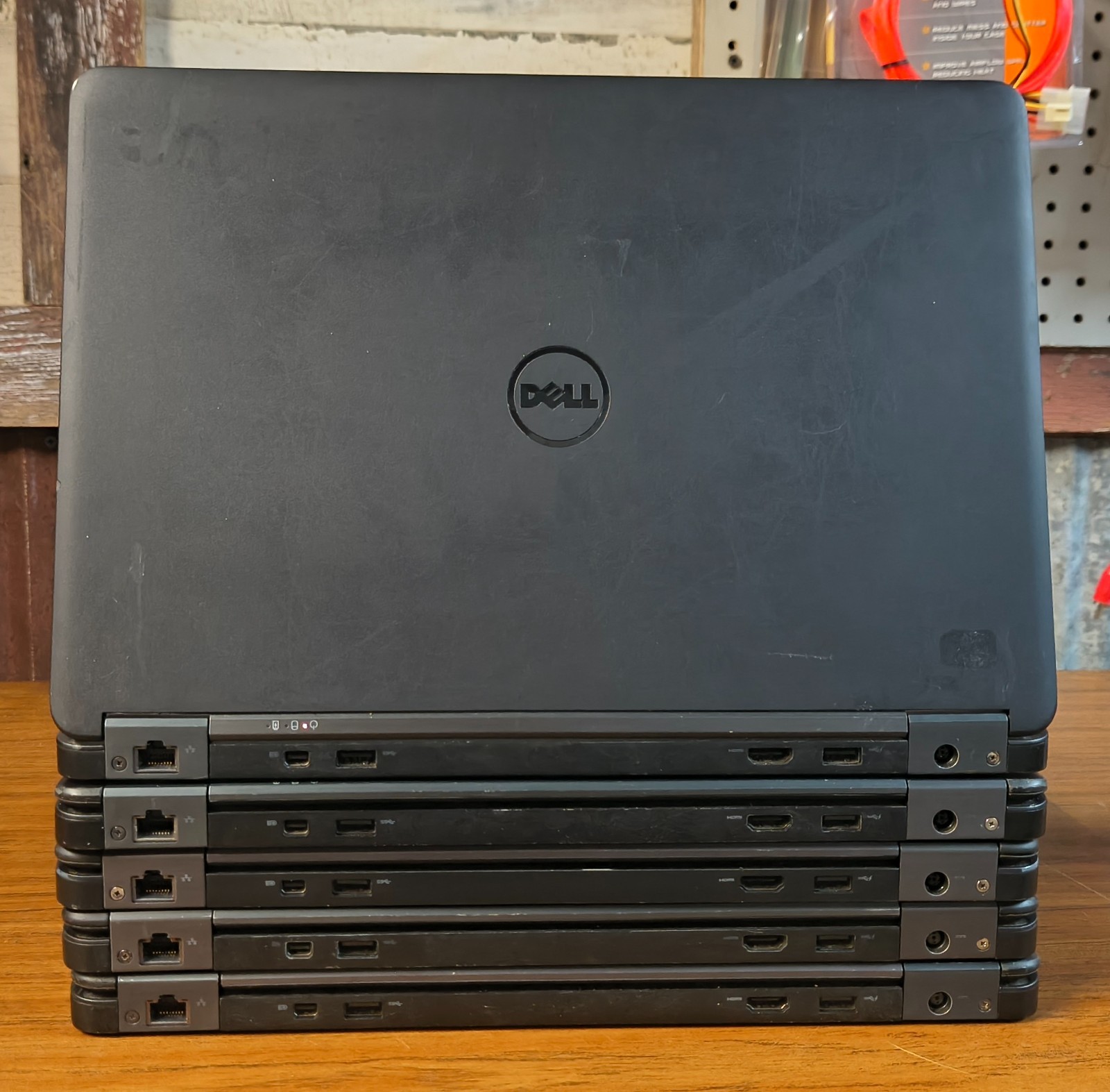 [Lot of 5] Dell Latitude E7450 – No SSD – (Core i5-5300U / 8GB) Incl. Charger
