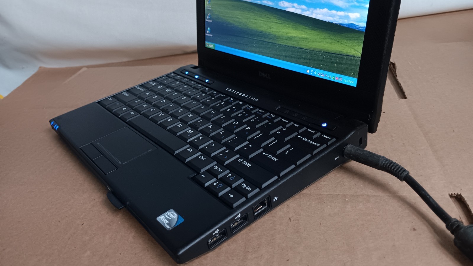 Dell Latitude 2110 Laptop Intel Atom N470 @ 1.83GHz 2GB 10.1″ LCD Windows XP pro