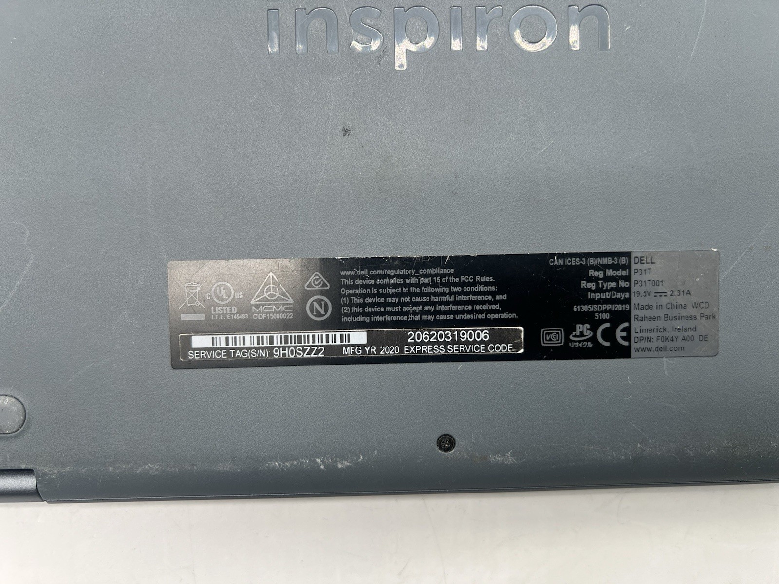 Dell Inspiron 3195, 63GB EMMC, AMD A9-9420e, Radeon R5, 4GB RAM, No OS/Adapter