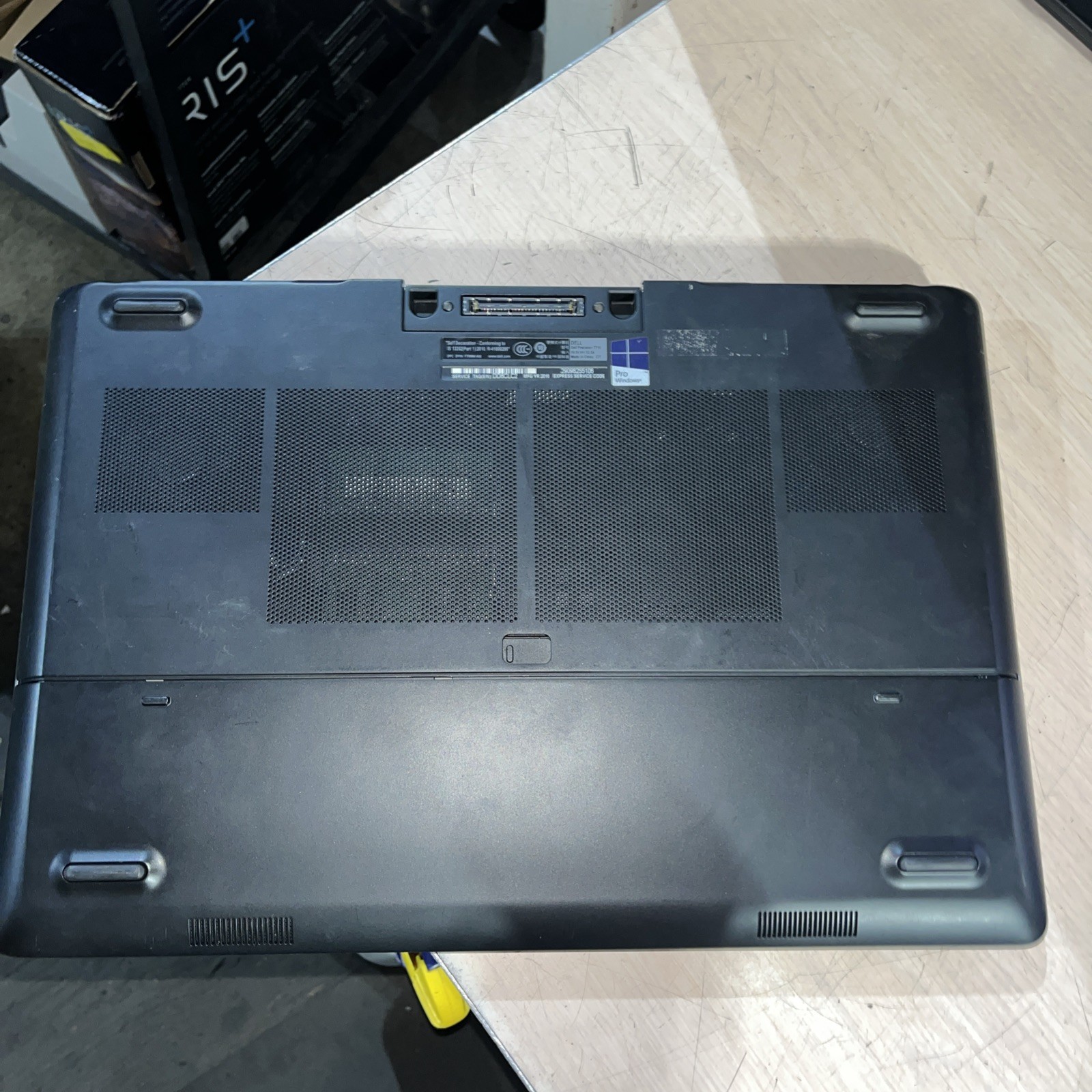 DELL PRECISION 7710 INTEL CORE I7-6820HQ 2.70GHZ 8GB RAM NO HD