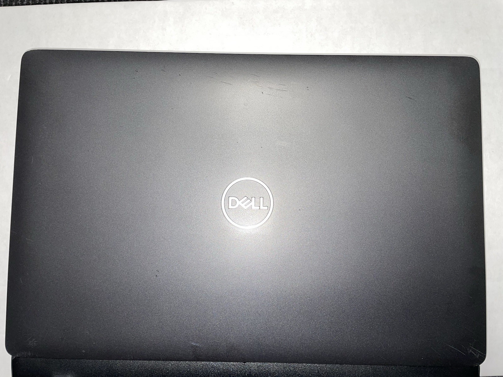 Dell Precision 3541 Mobile Workstation Intel(R) Core(TM)i7-9850H CPU @2.6 GHz 46