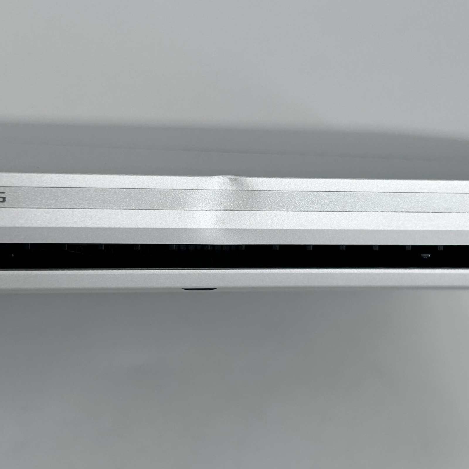 Asus ROG Zephyrus G14 GA403 14 QHD+ 2.GHz Ryzen AI 9 HX 370 32GB 1TB RTX 5070 Ti