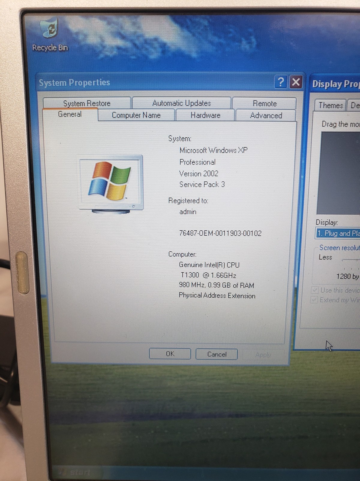 Dell Inspiron 6400 Win XP Intel T1300 @ 1.66GHz 1GB 36GB HDD 15.4″