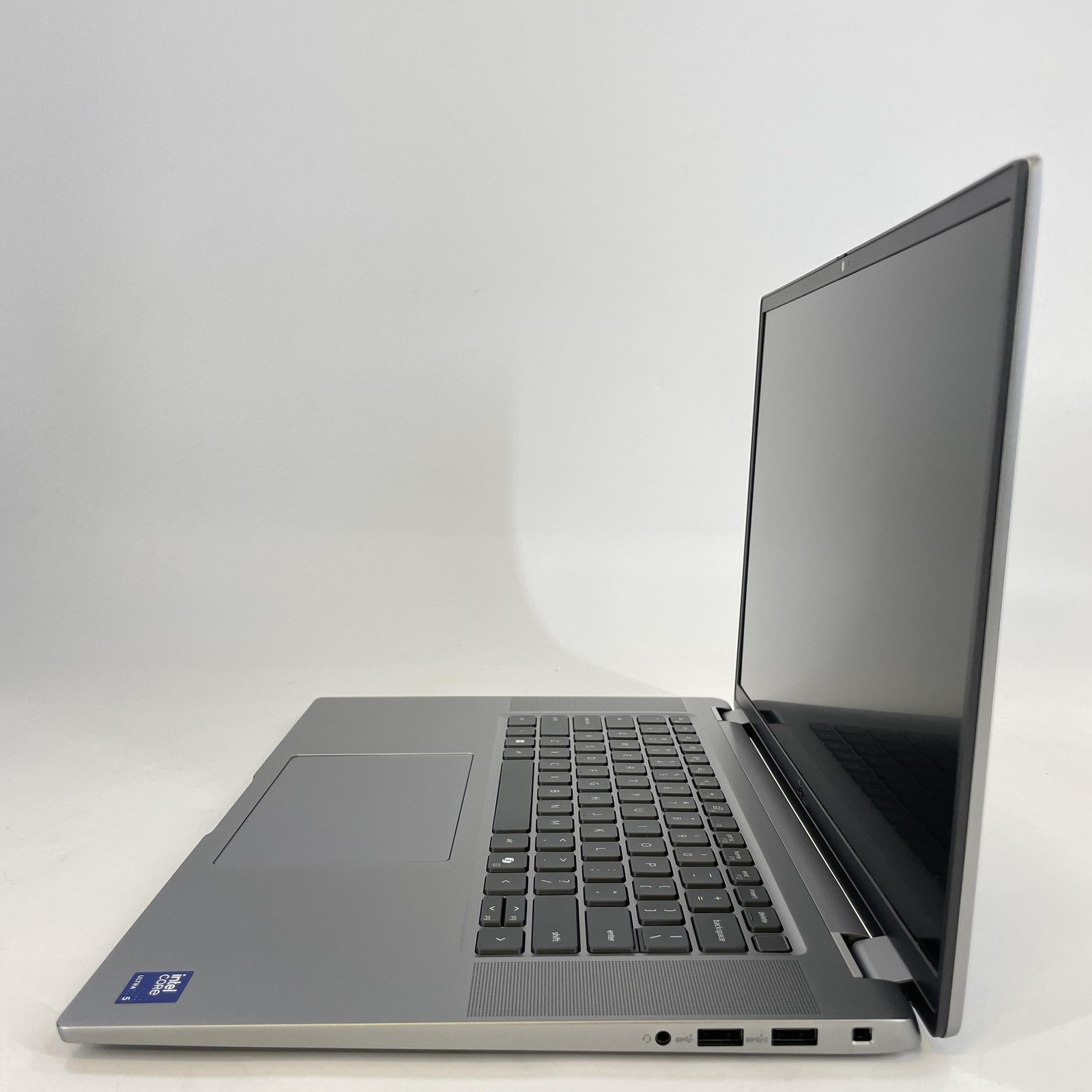 Dell Latitude 7650 16 Gray FHD+ 2.1 GHz Ultra 5 135U 16GB 256GB SSD Very Good