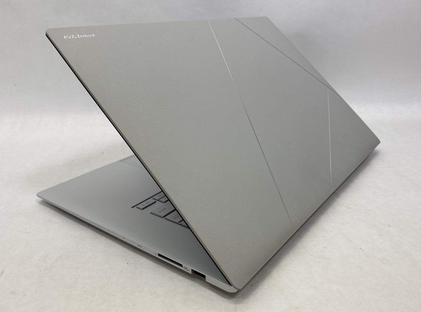 ASUS Zenbook S16 Laptop