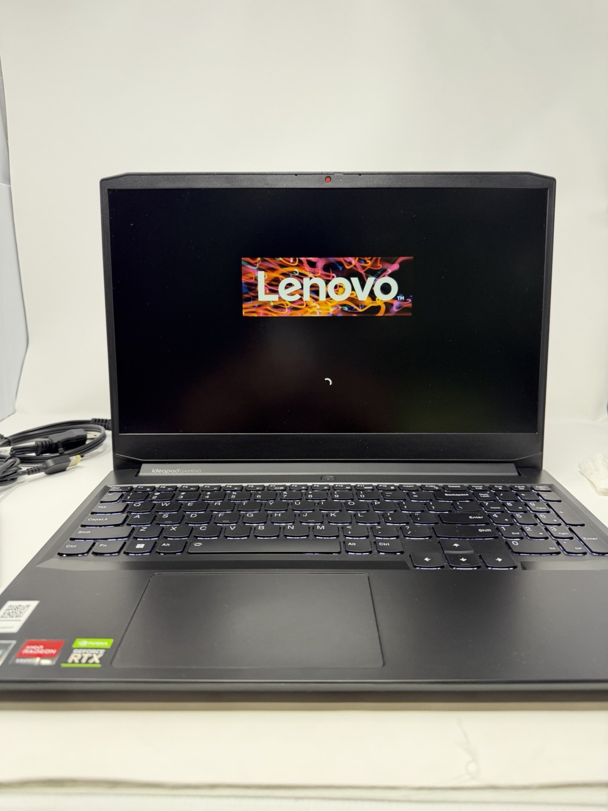 Lenovo IdeaPad 3 15ACH6 15.6″ Ryzen 5 5600H 3.3GHz 8GB RAM 256GB SSD RTX 3050 Ti