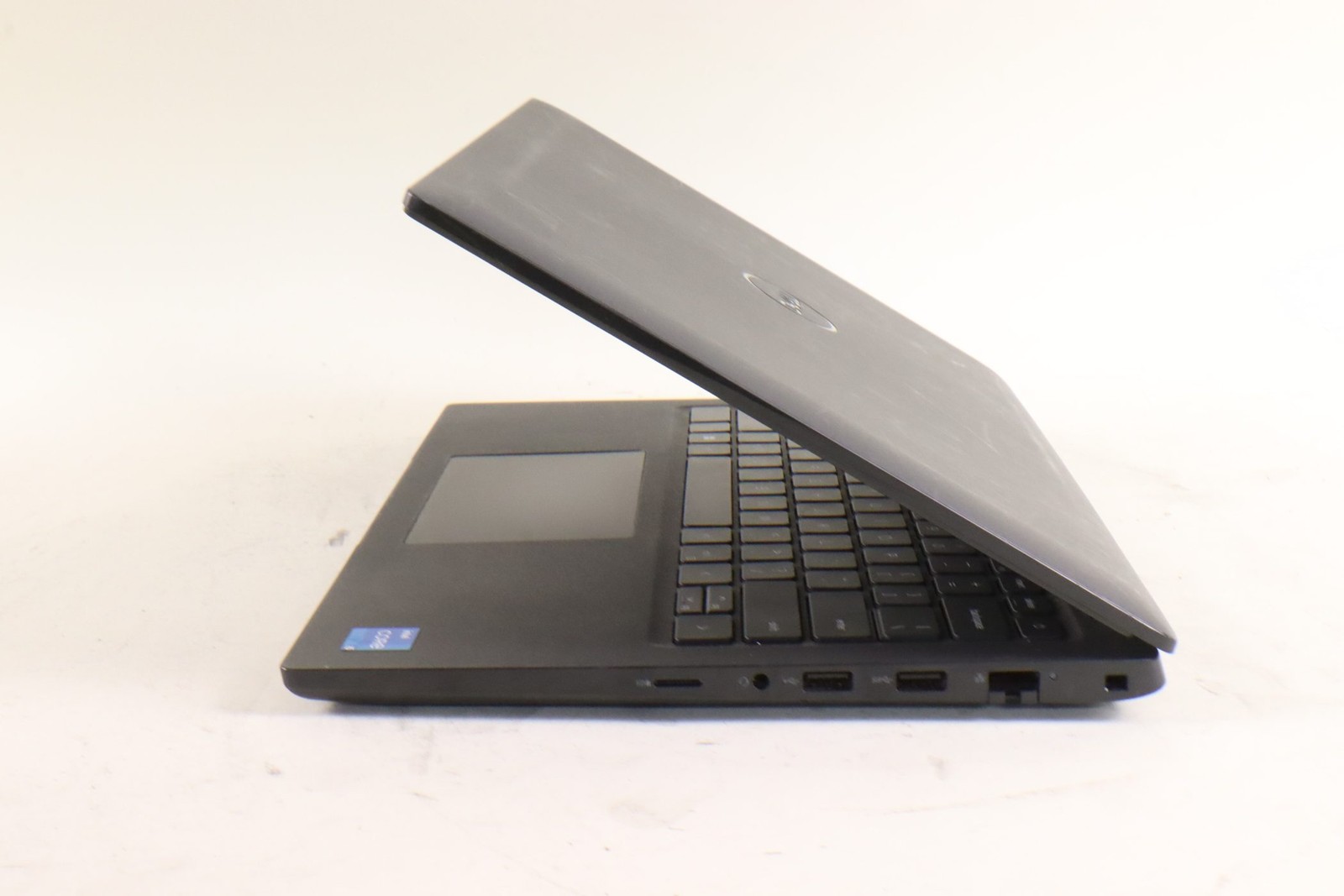 DELL LATITUDE 3420 | CORE I5-1145G7 | 256GB | 16GB | NO OS/NO POWER ADAPTER