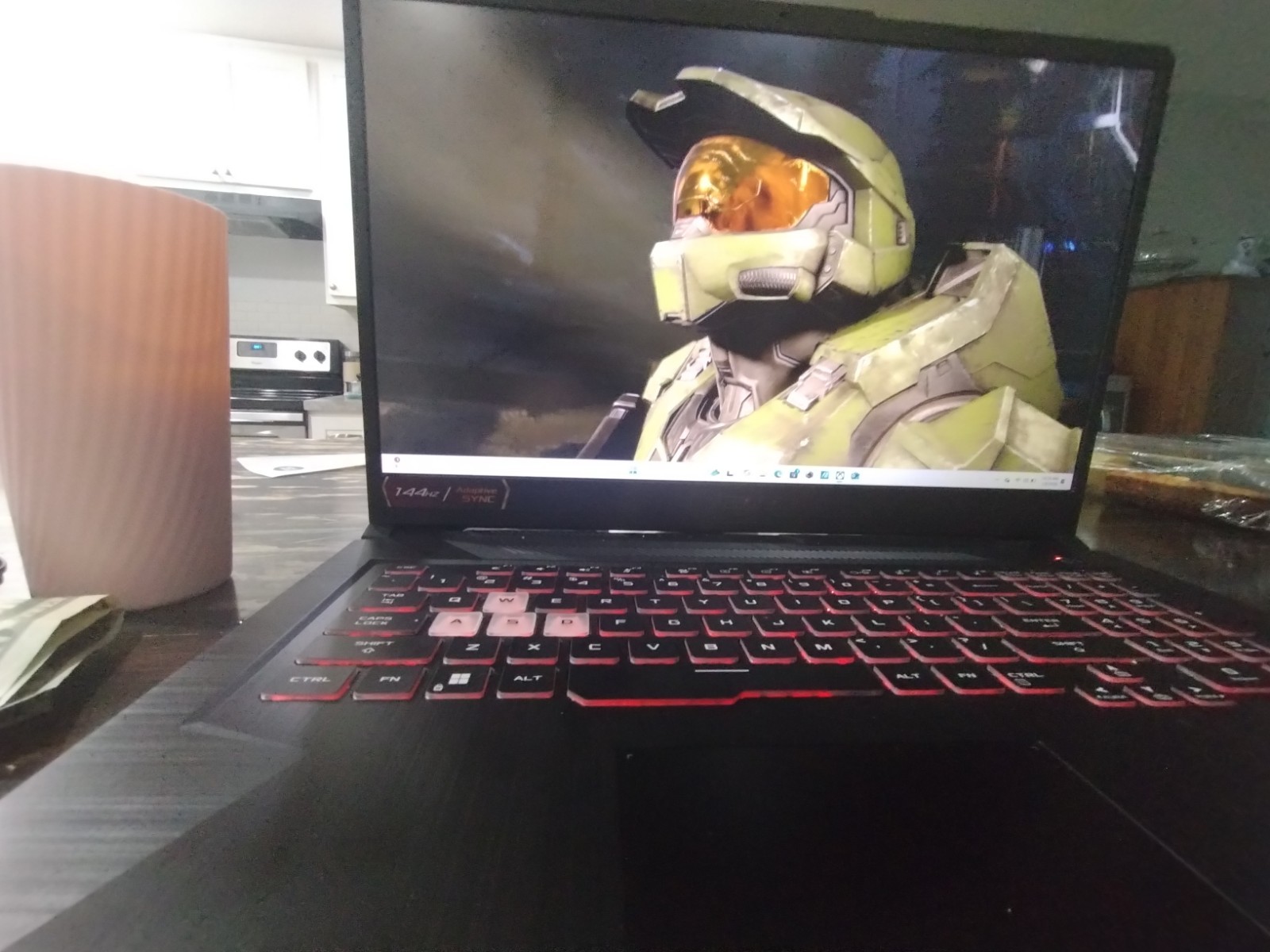 ASUS TUF Gaming A17 FA706NF 17.3″ AMD Ryzen 5 7535HS 8GB DDR5 512GB SSD RTX 2050
