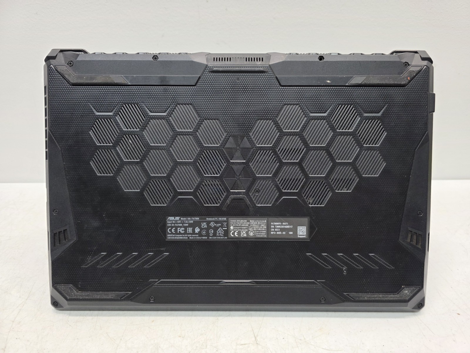 ASUS TUF Gaming A17 (FA706NFR) Ryzen 7 7435HS 8GB 512GB SSD GeForce RTX 2050