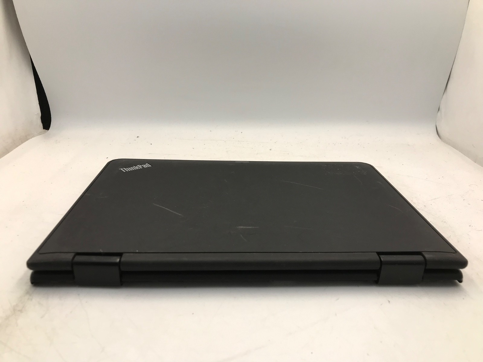 Lenovo ThinkPad Yoga 11e 11″ Good Display- NO POWER/PARTS -MZ