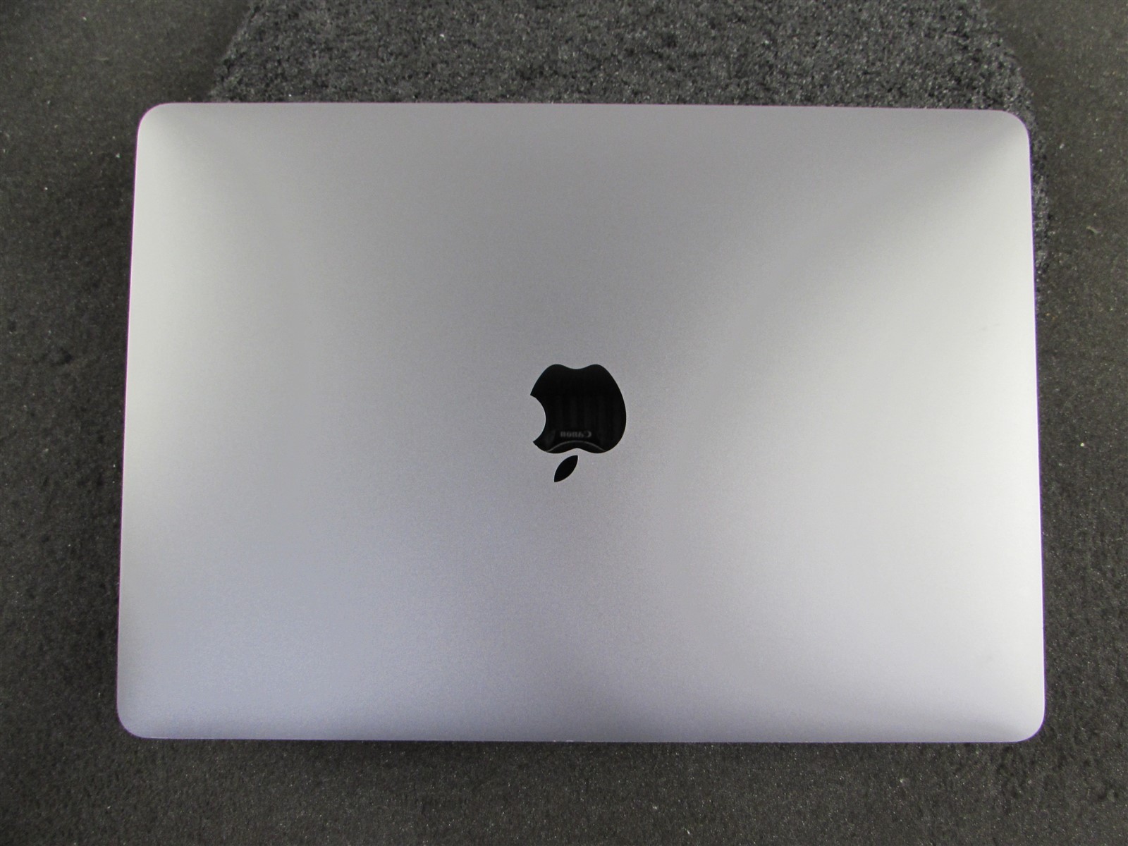 APPLE MACBOOK PRO A2289 (2020) CORE I7-8557U 500GB SSD 16GB RAM NO O.S