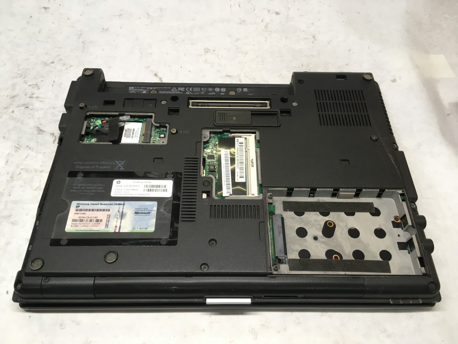 HP ProBook 6930p 14″ (AS IS) Intel Core 2 Duo P8600 @ 2.4 GHz – JZ