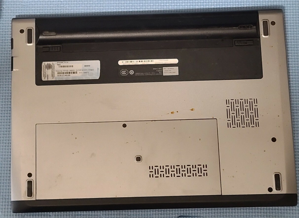 DELL LATITUDE 3330 LAPTOP NOTEBOOK FOR PARTS OR REPAIR – SEE BELOW