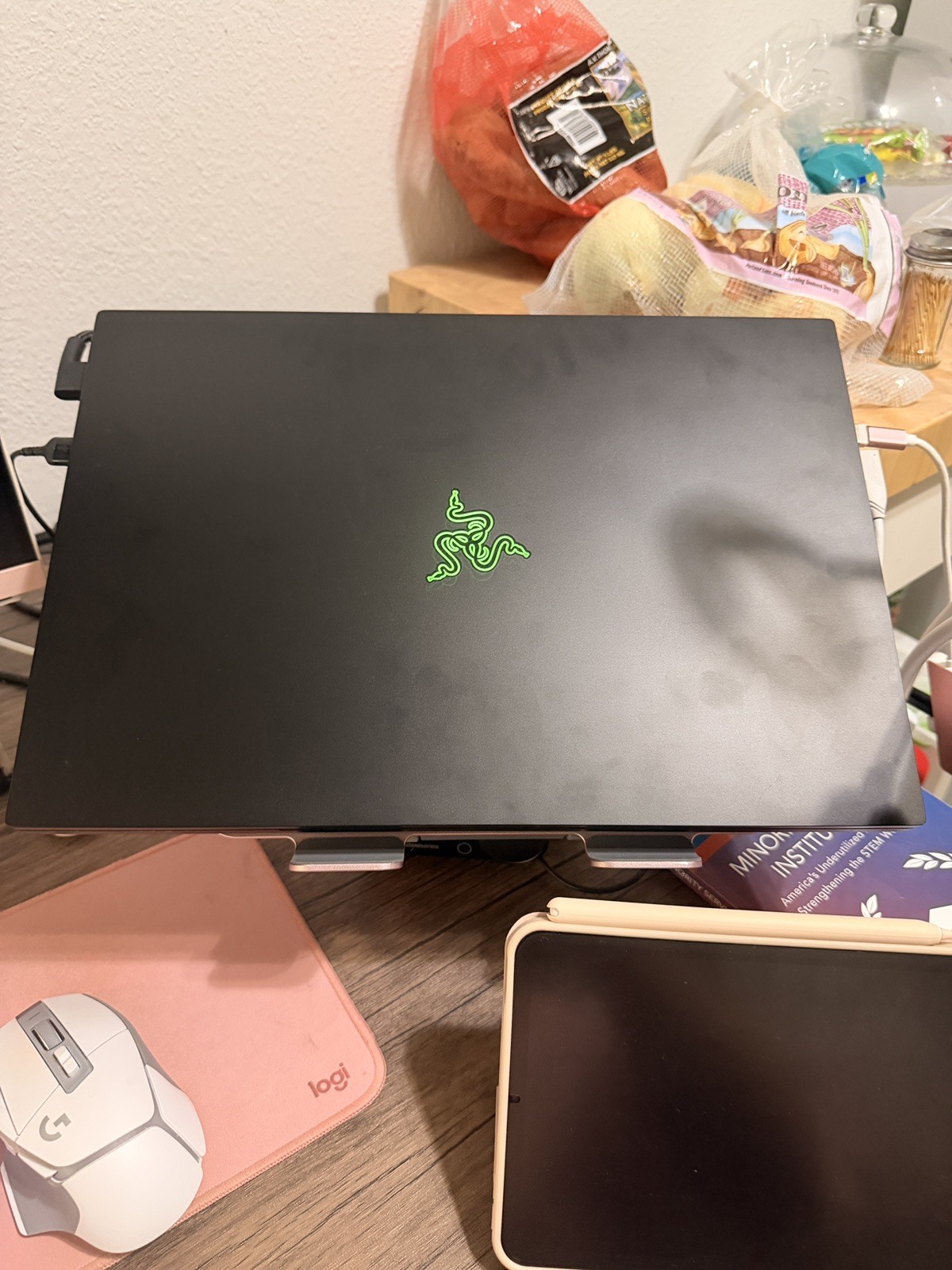 Blade 18 – 18″ Gaming Laptop – 240 Hz – NVIDIA GeForce RTX 4090
