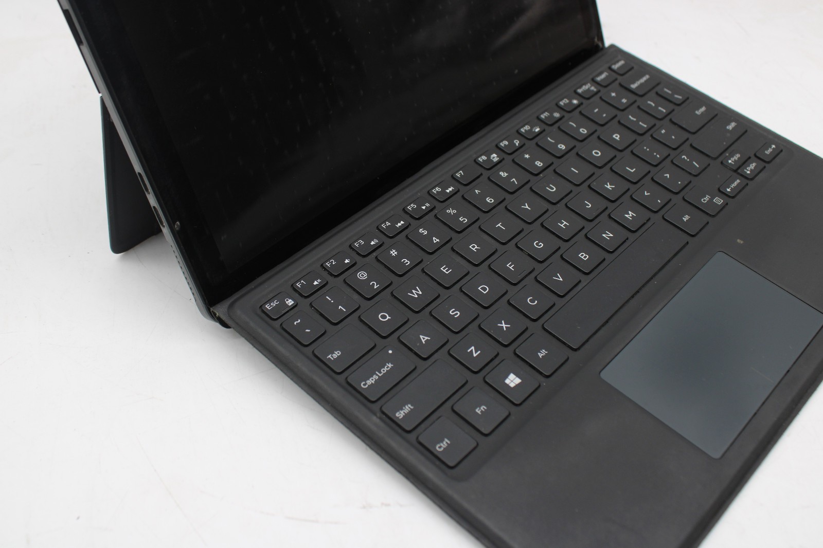 Dell Latitude 5290 2-in-1 Tablet – 256GB NVMe, 8GB RAM, Intel i5 8th Gen, NO OS
