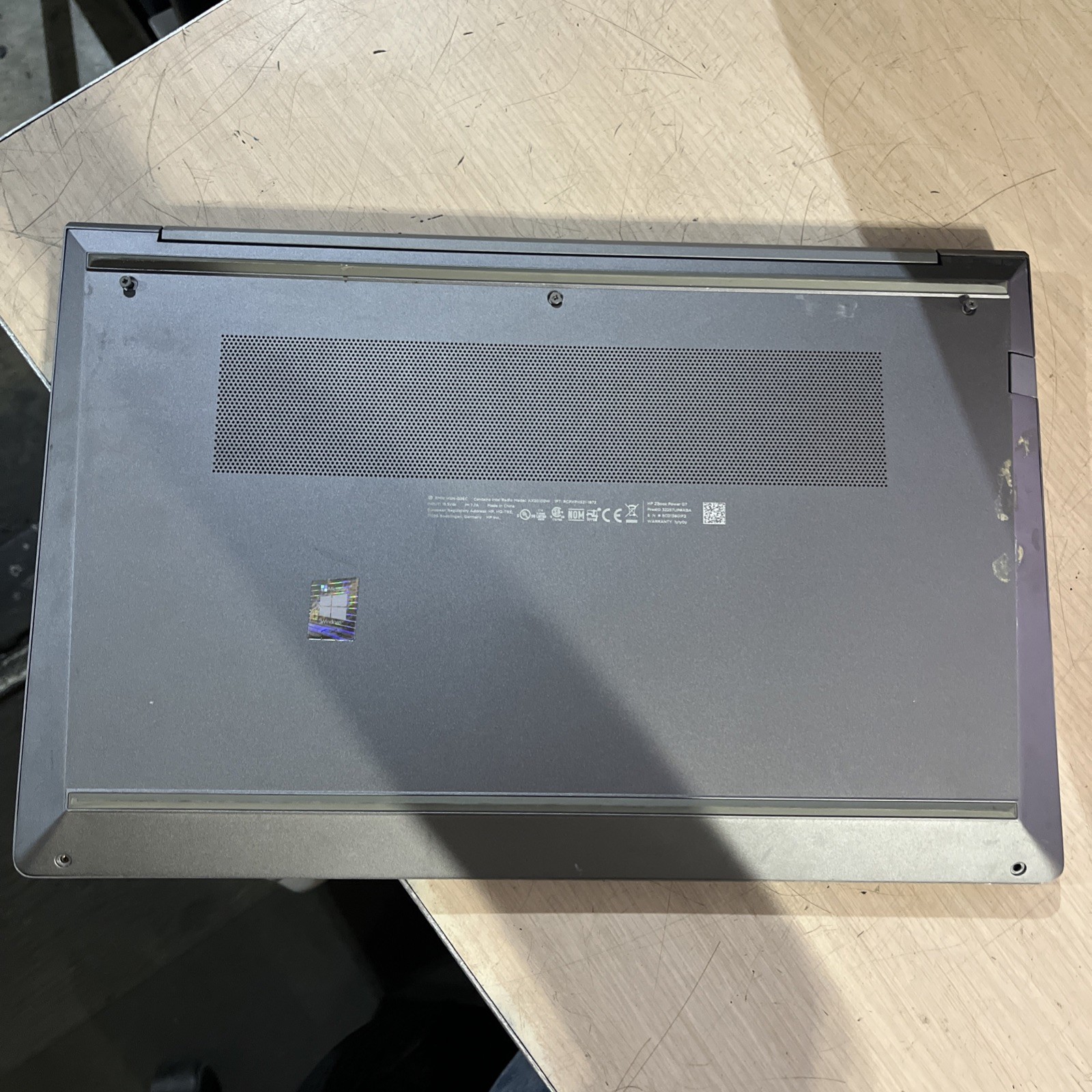 HP ZBOOK POWER G7 MOBILE INTEL CORE I7-10850H 2.70GHZ 8GB RAM NO HD